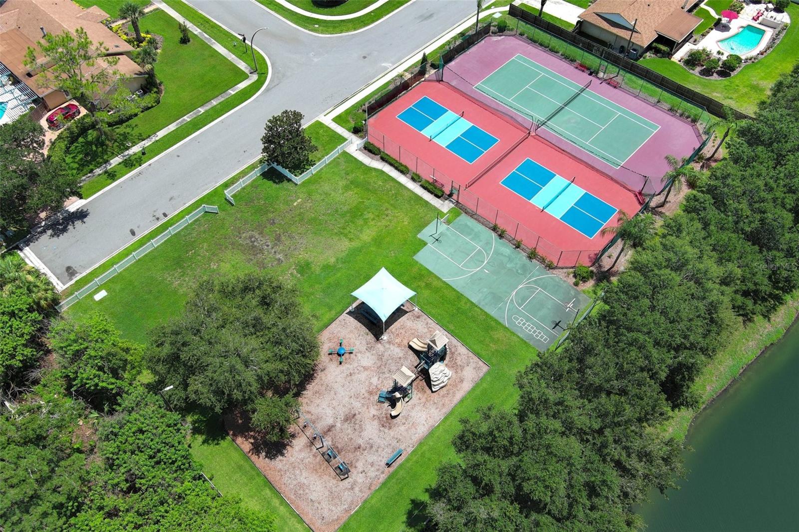 SPRING LAKE HILLS SEC 5 - Residential
