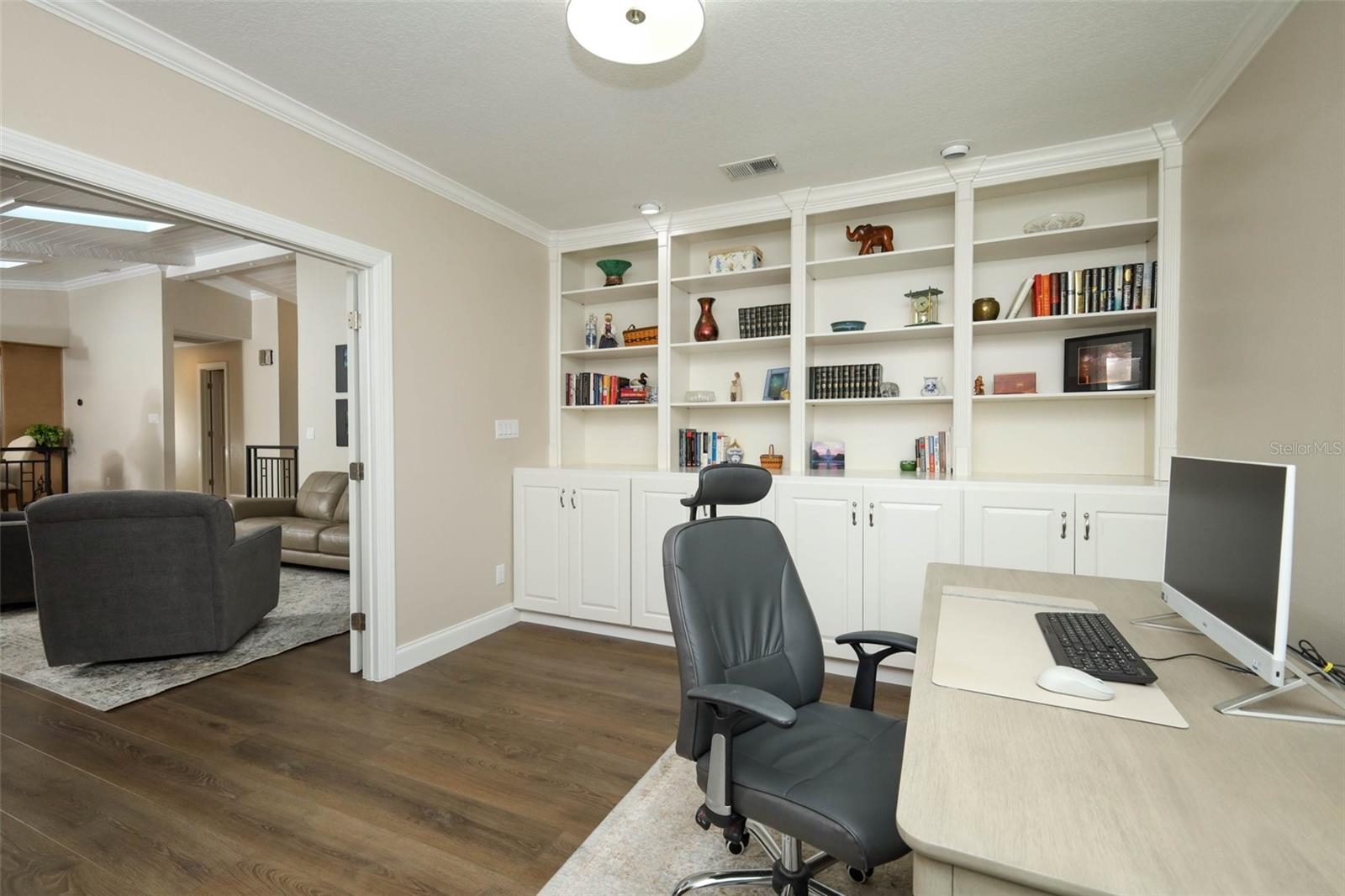 SPRING LAKE HILLS SEC 5 - Residential