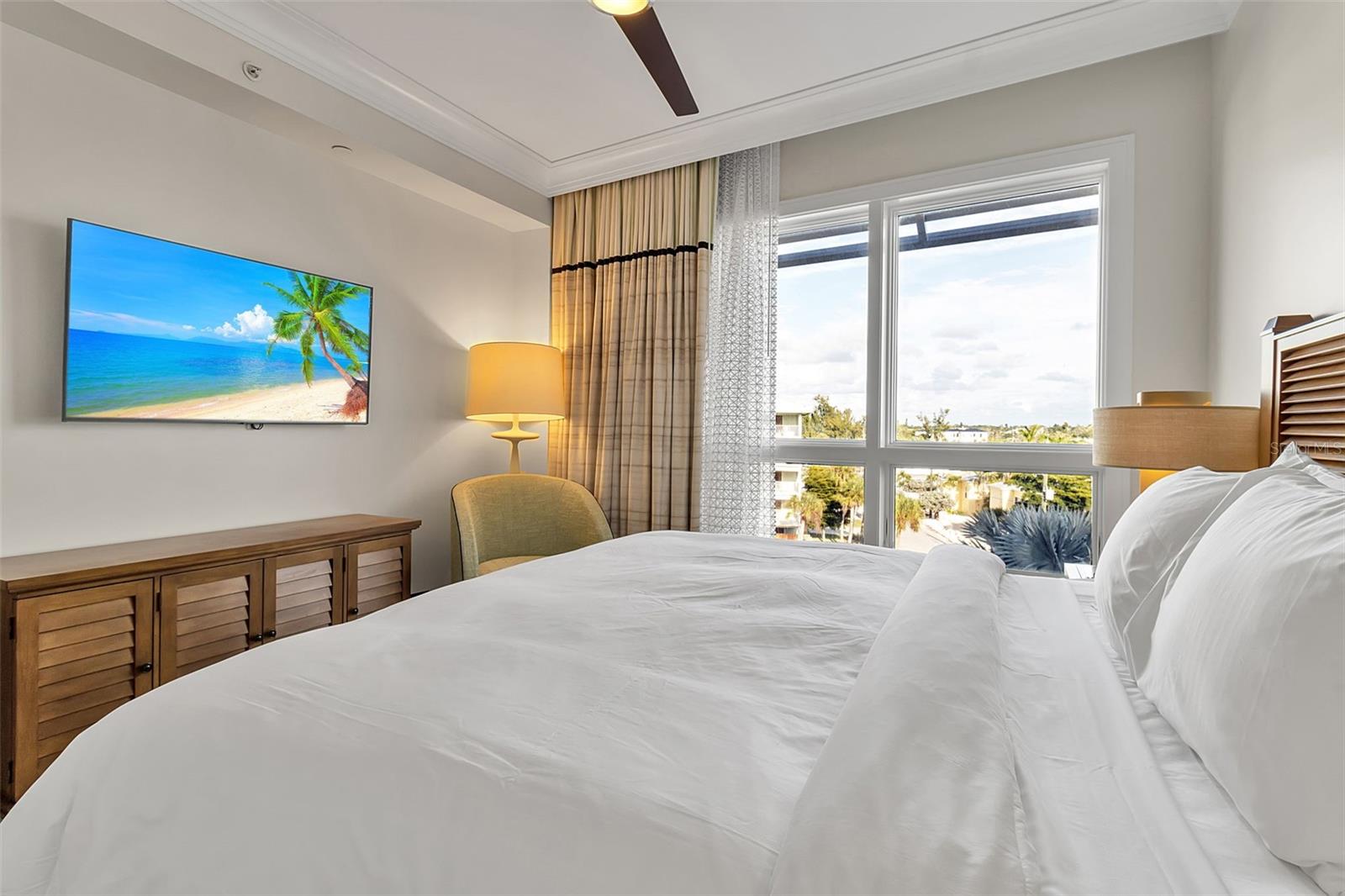 SIESTA KEY BEACH RESIDENCES II - Residential