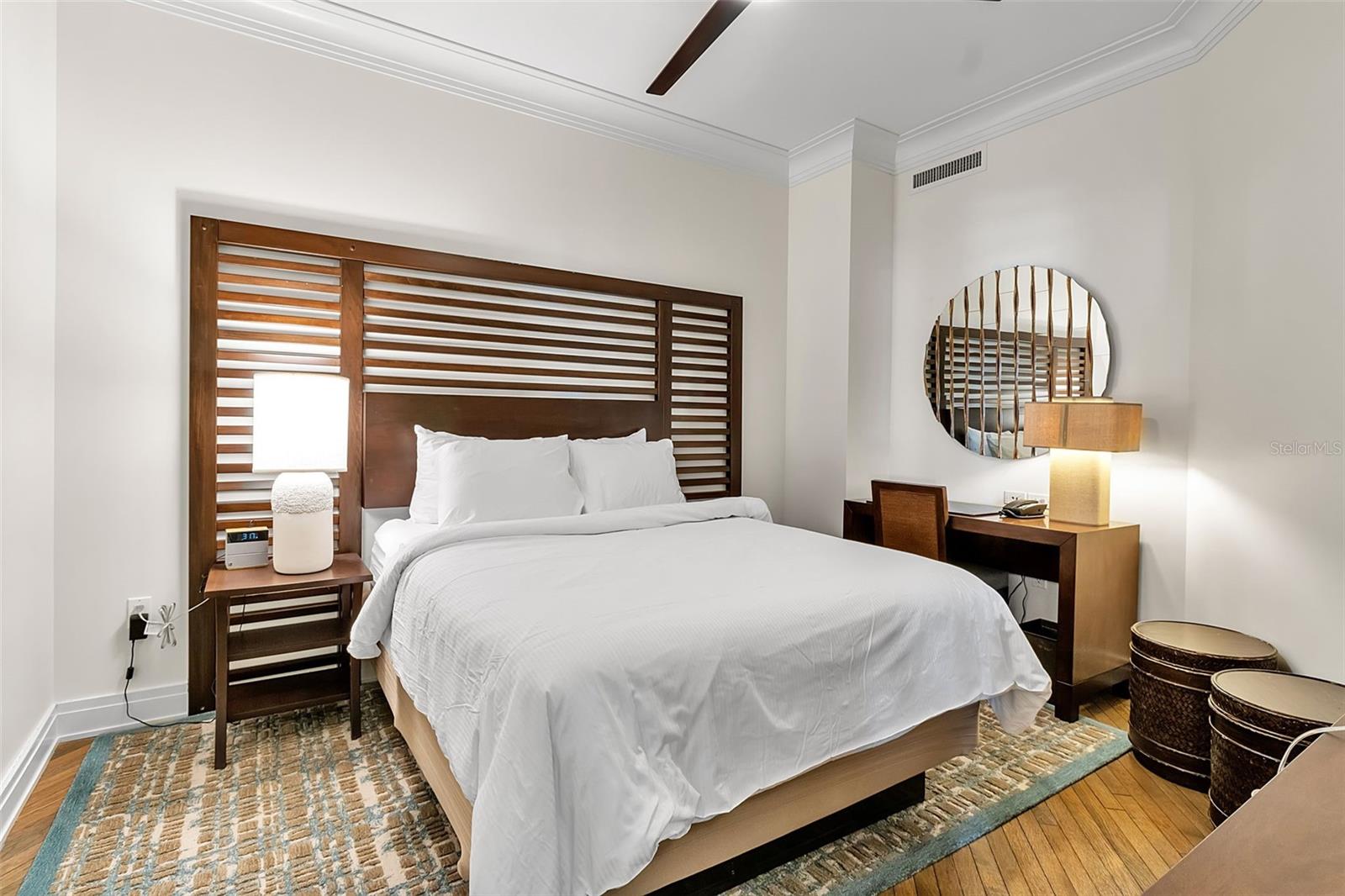SIESTA KEY BEACH RESIDENCES II - Residential