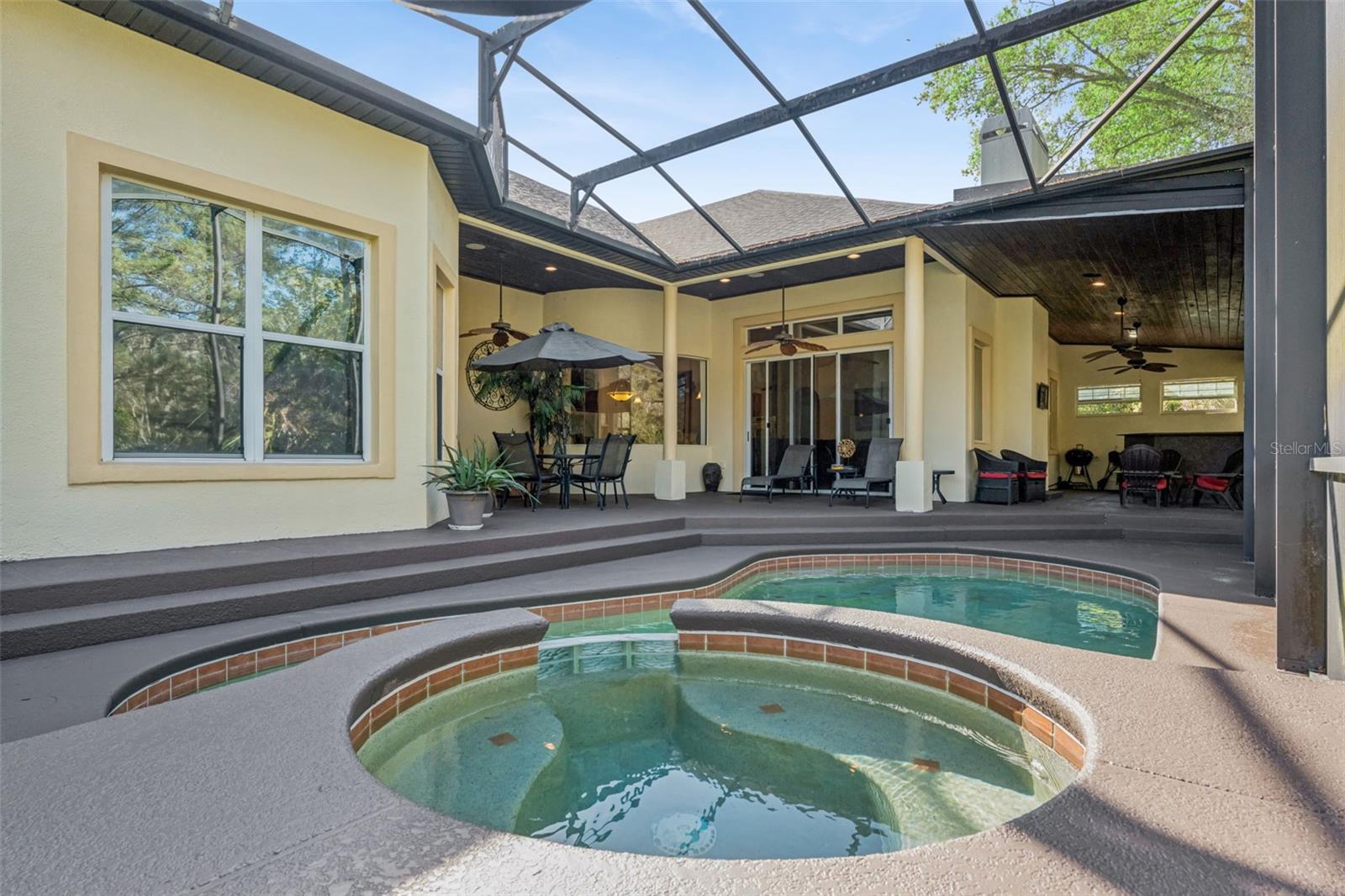 HIGHLAND ESTATES - Residential