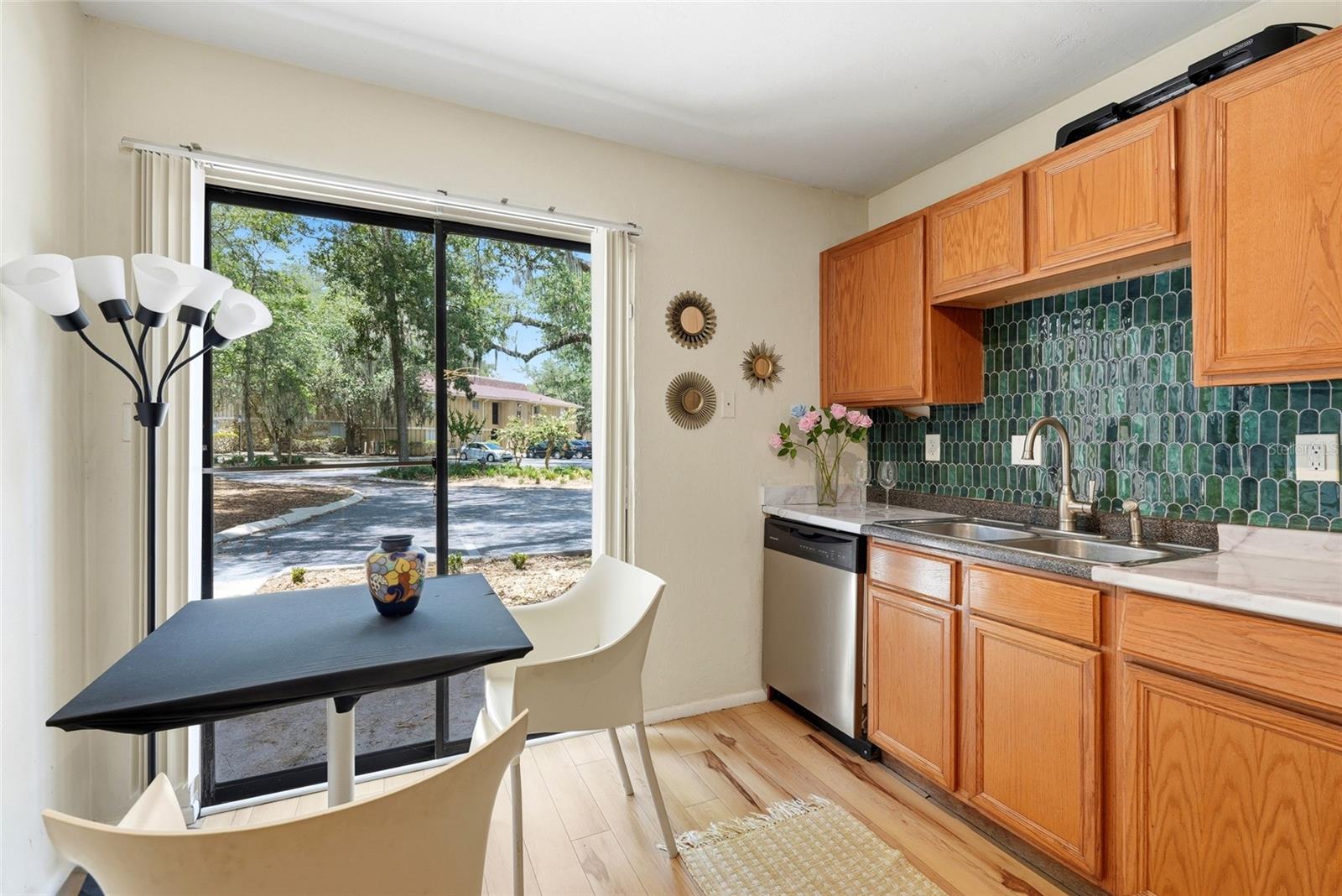 HAWTHORNE RESERVE - Residential