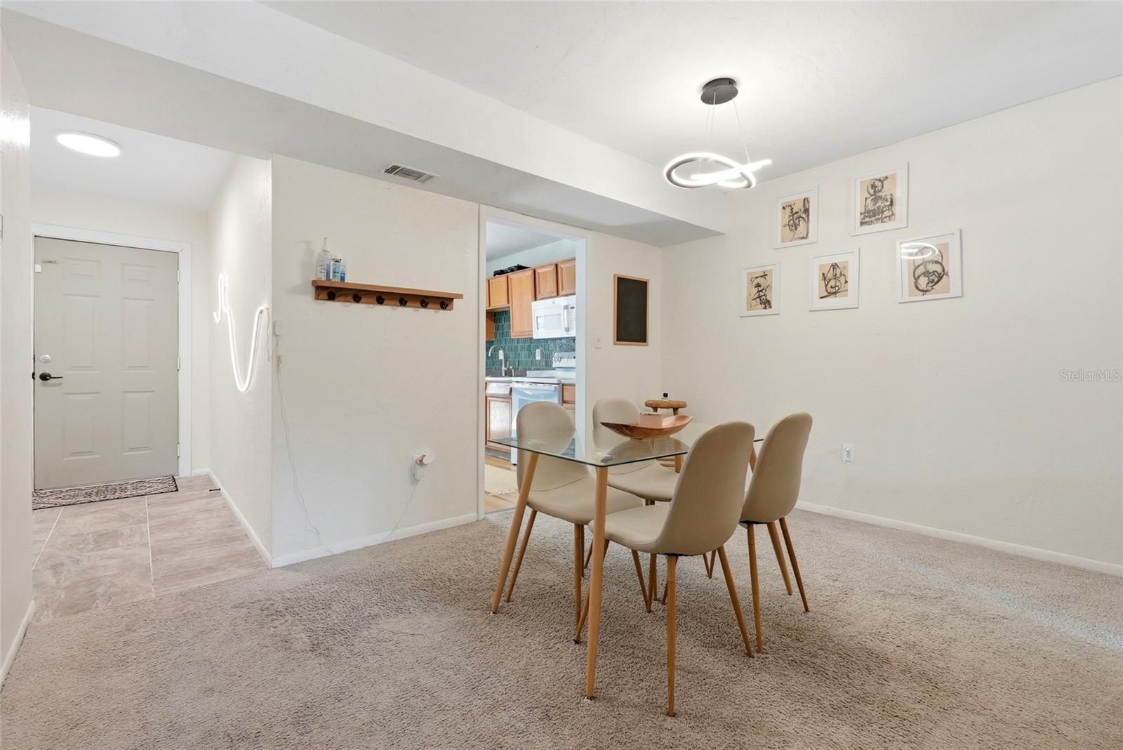 HAWTHORNE RESERVE - Residential