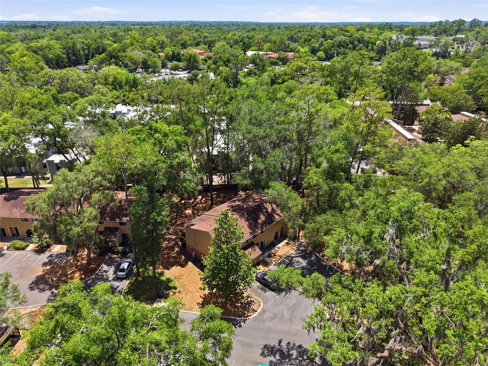 HAWTHORNE RESERVE - Residential