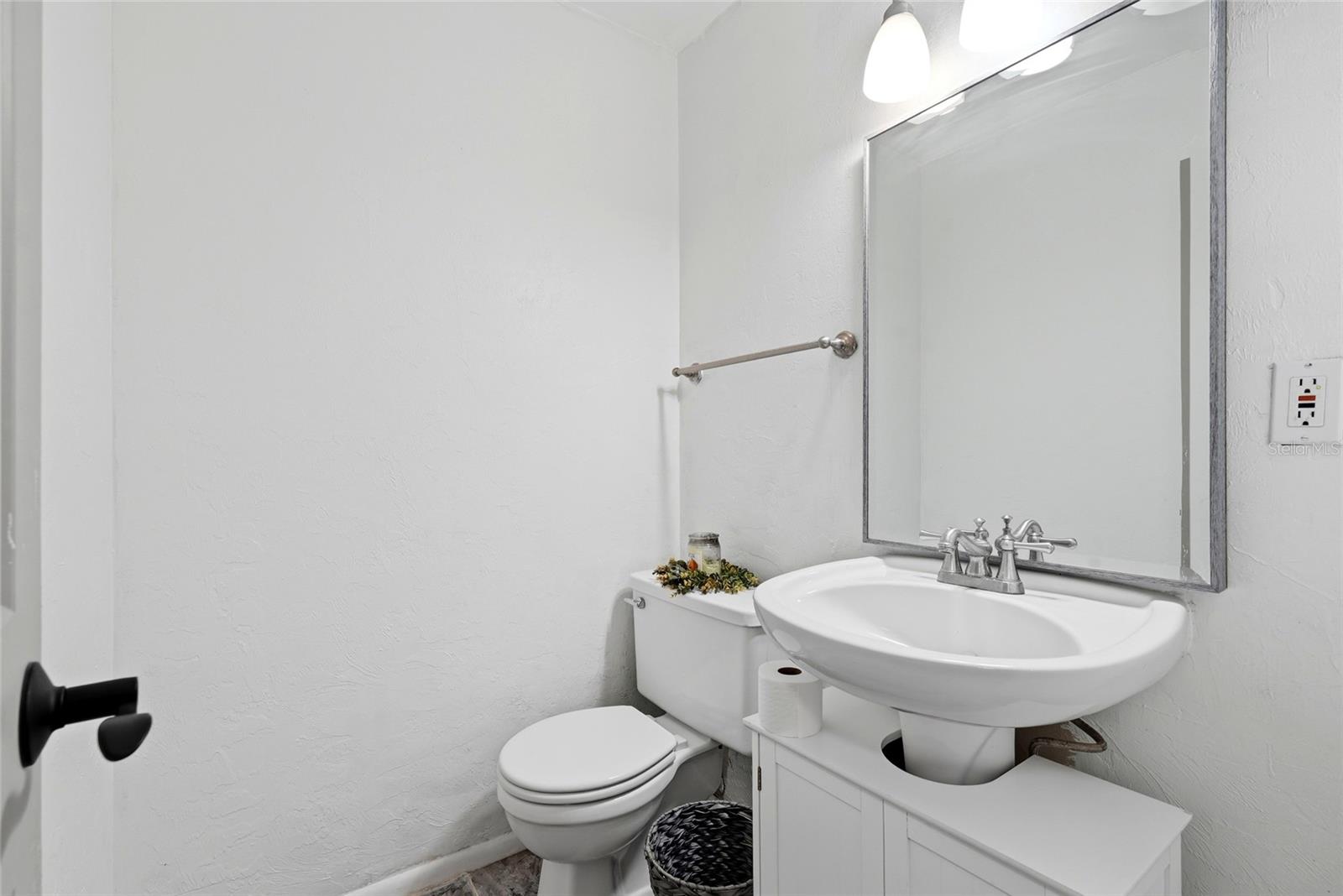 HAWTHORNE RESERVE - Residential