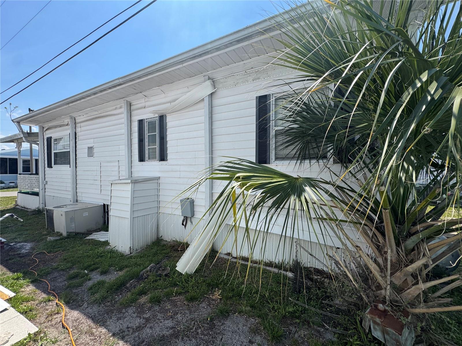 MOBILE ESTATES - Residential