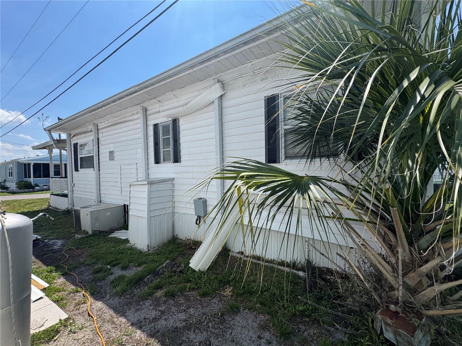 MOBILE ESTATES - Residential