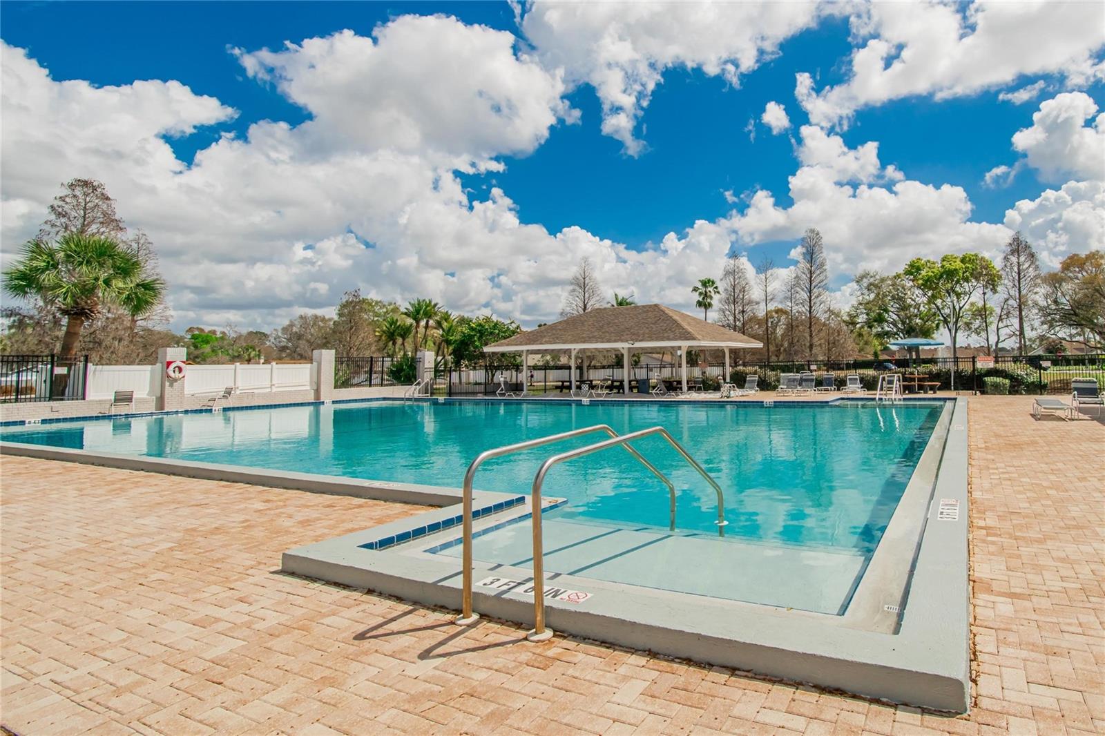 SUMMERFIELD VILLAGE 1 TR 7 - Residential