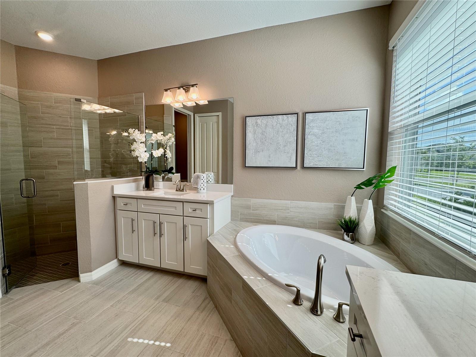 CALUSA COUNTRY CLUB - Residential Lease
