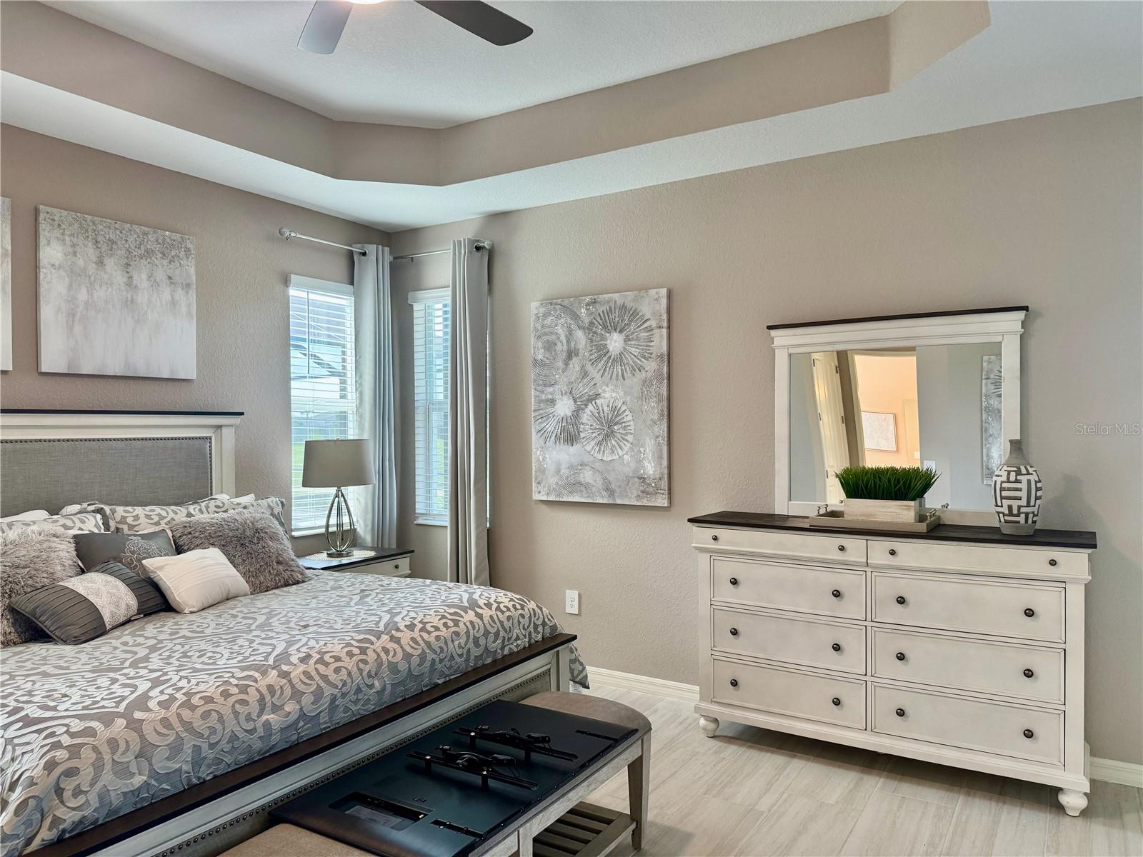 CALUSA COUNTRY CLUB - Residential Lease