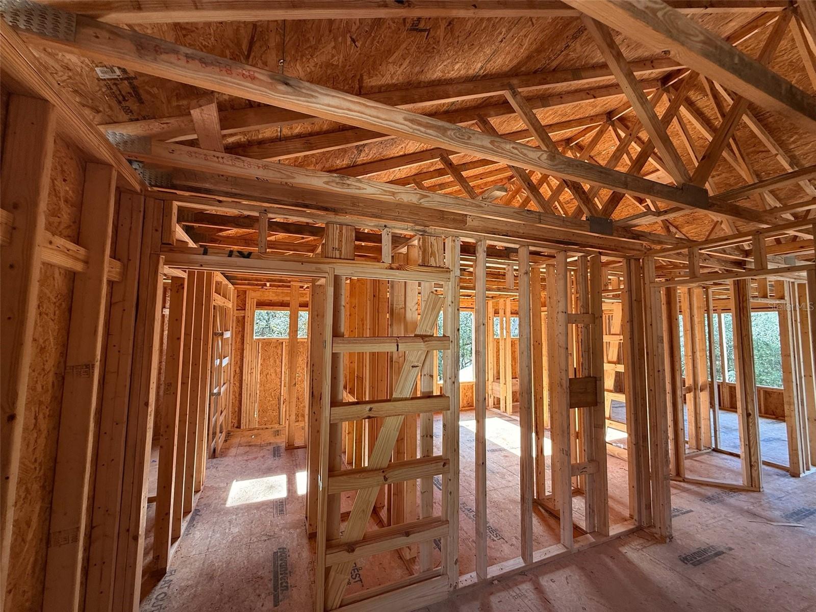 INTERLACHEN LAKES ESTATES - Residential
