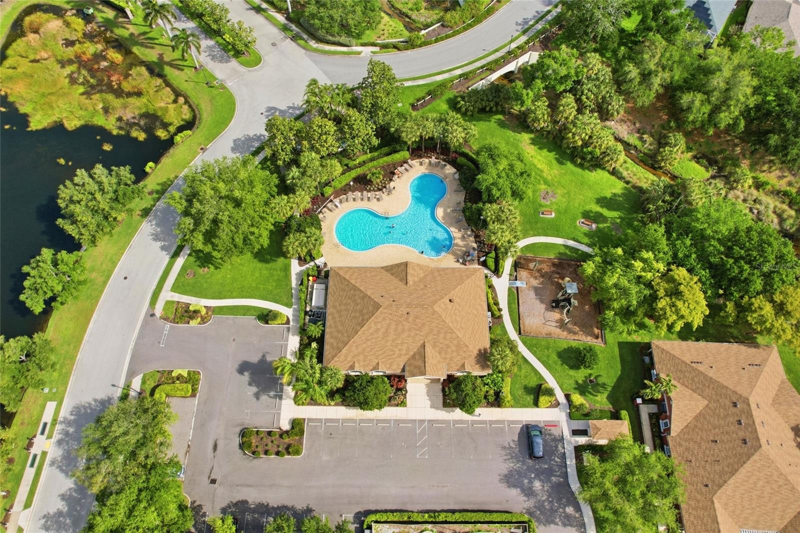 PALMA SOLA TRACE - Residential