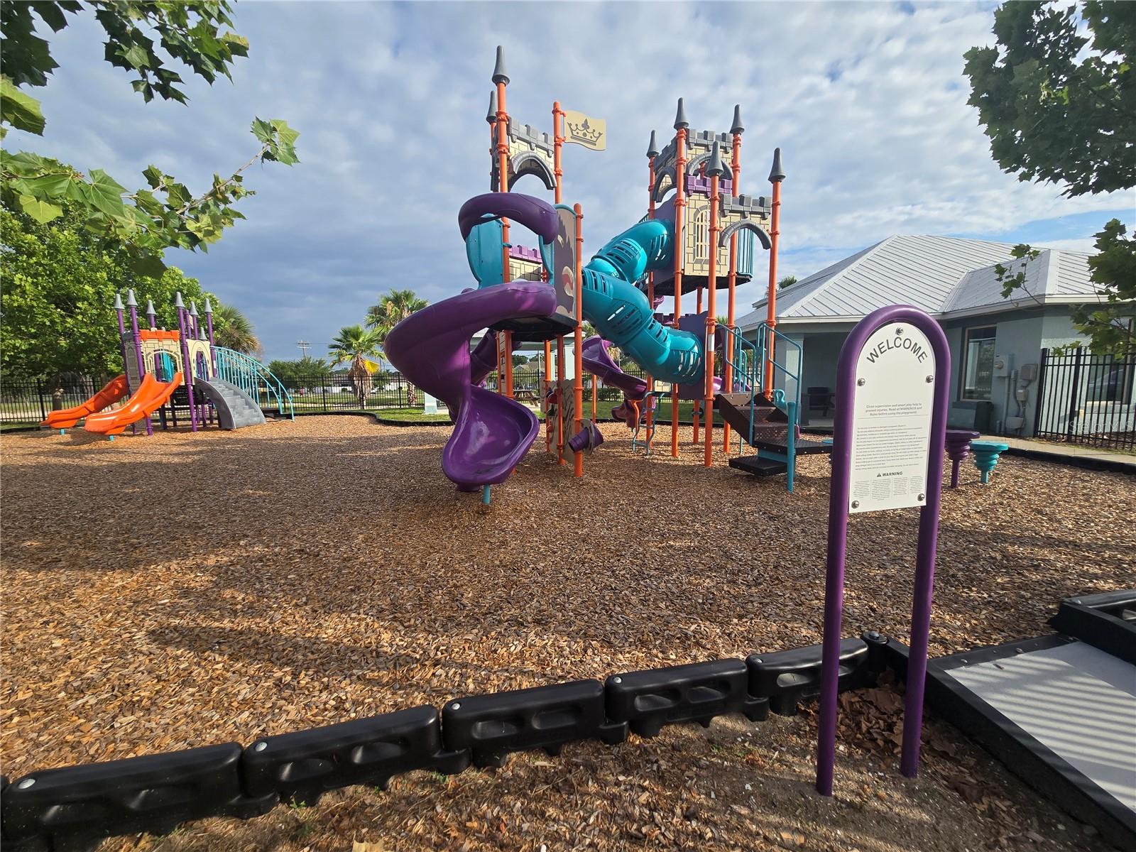 BAYOU PASS VILLAGE PH FOUR - Residential