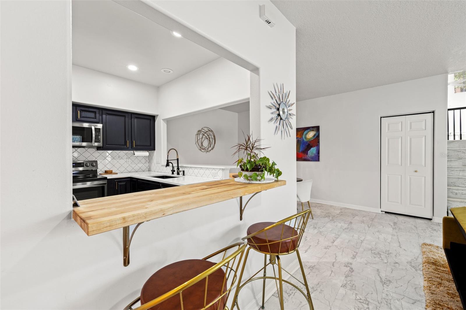 VILLAGE OF SAFETY HARBOR - Residential