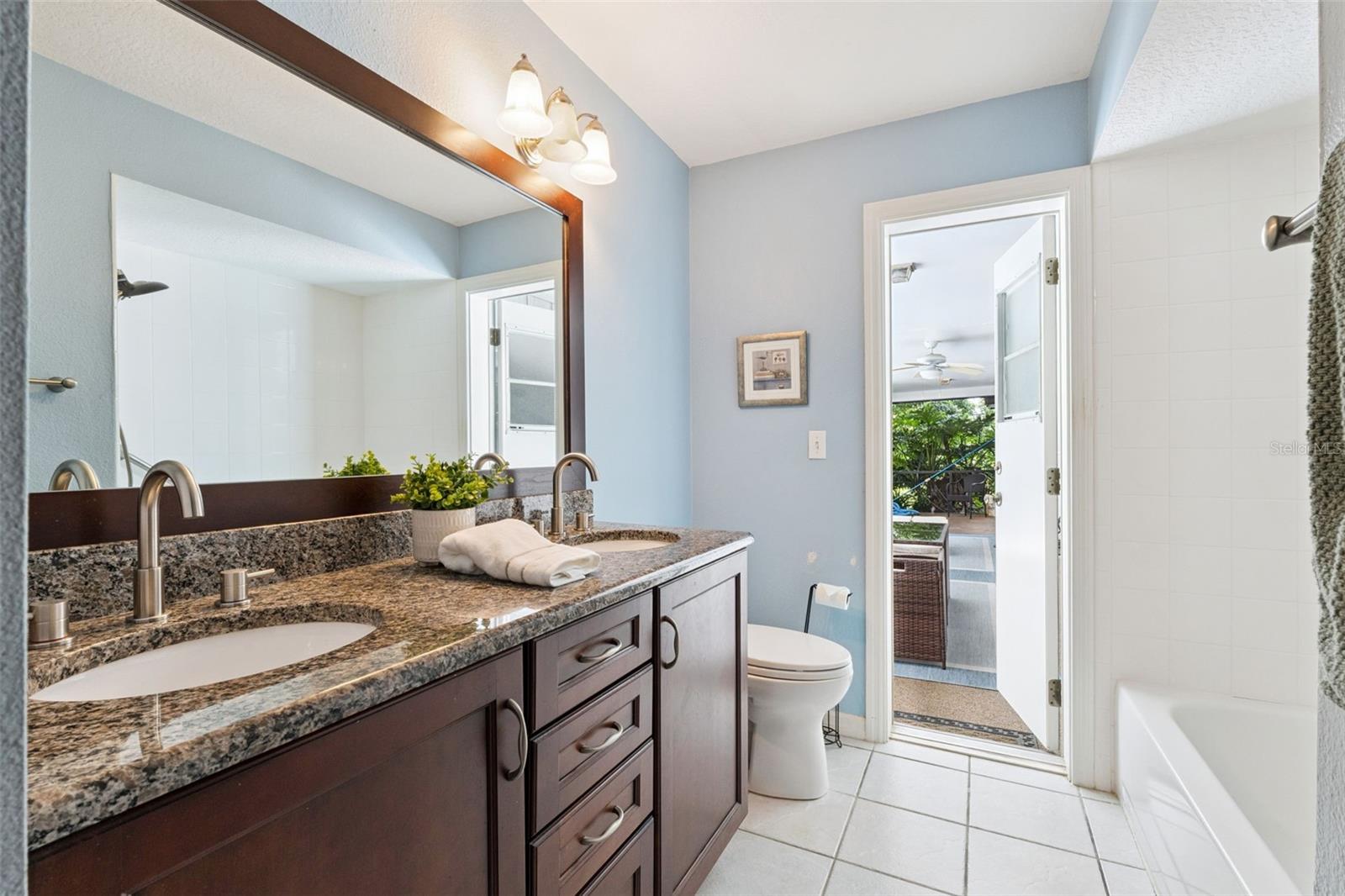 SWEETWATER OAKS SEC 06 - Residential