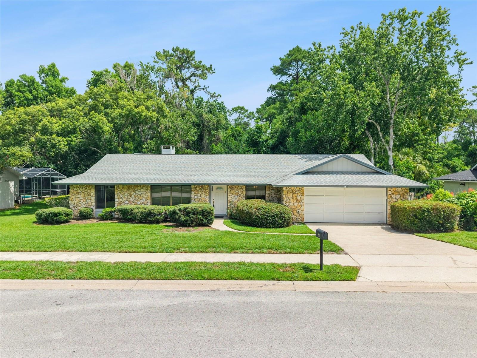 SWEETWATER OAKS SEC 06 - Residential