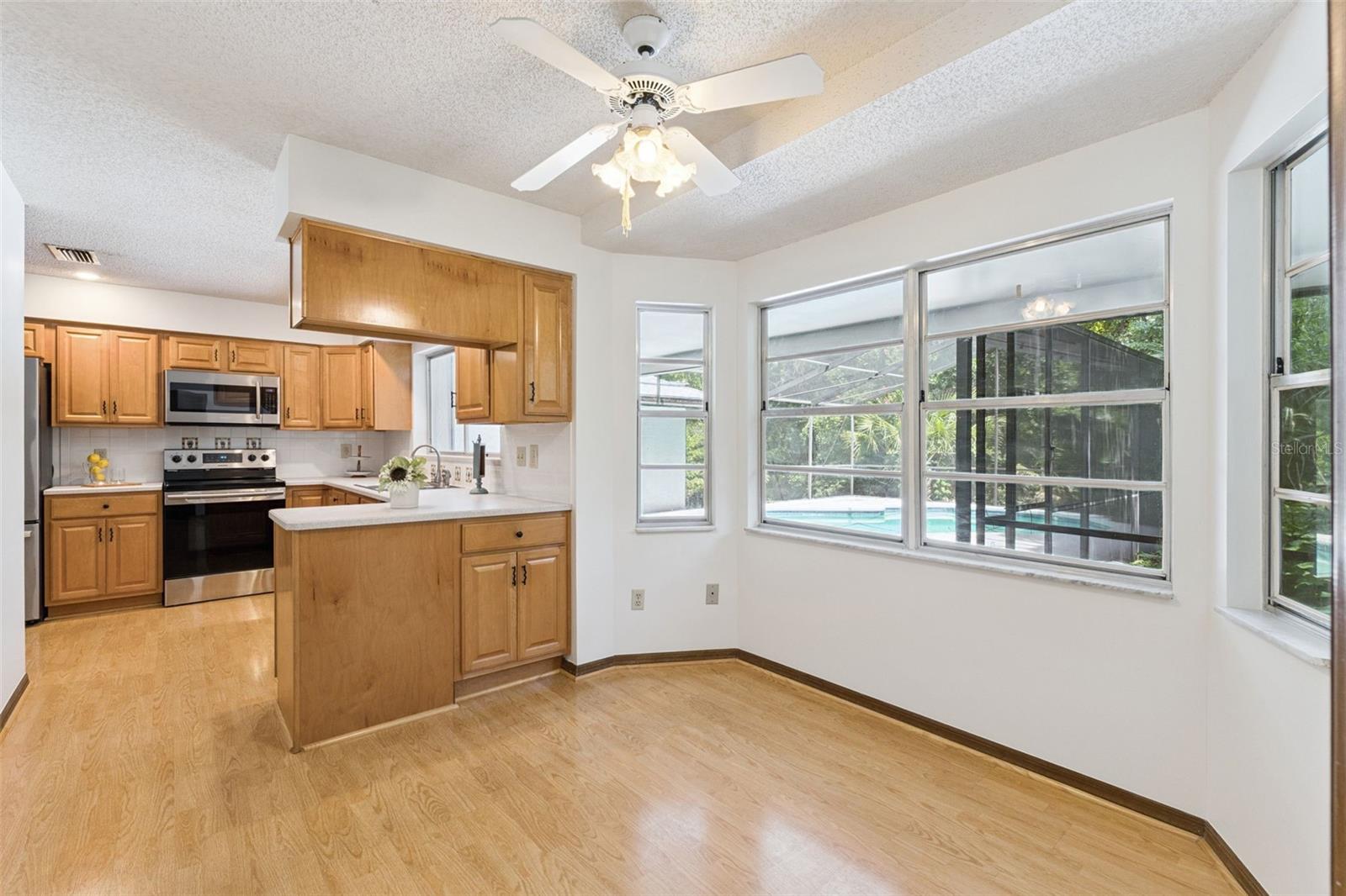 SWEETWATER OAKS SEC 06 - Residential
