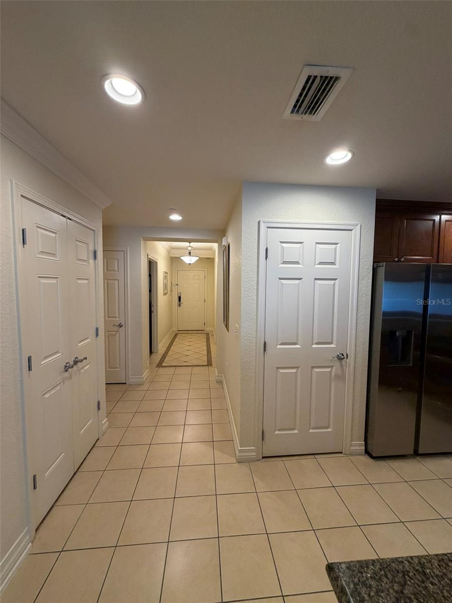 VILLAS AT REUNION SQUARE P3 CONDO - Residential