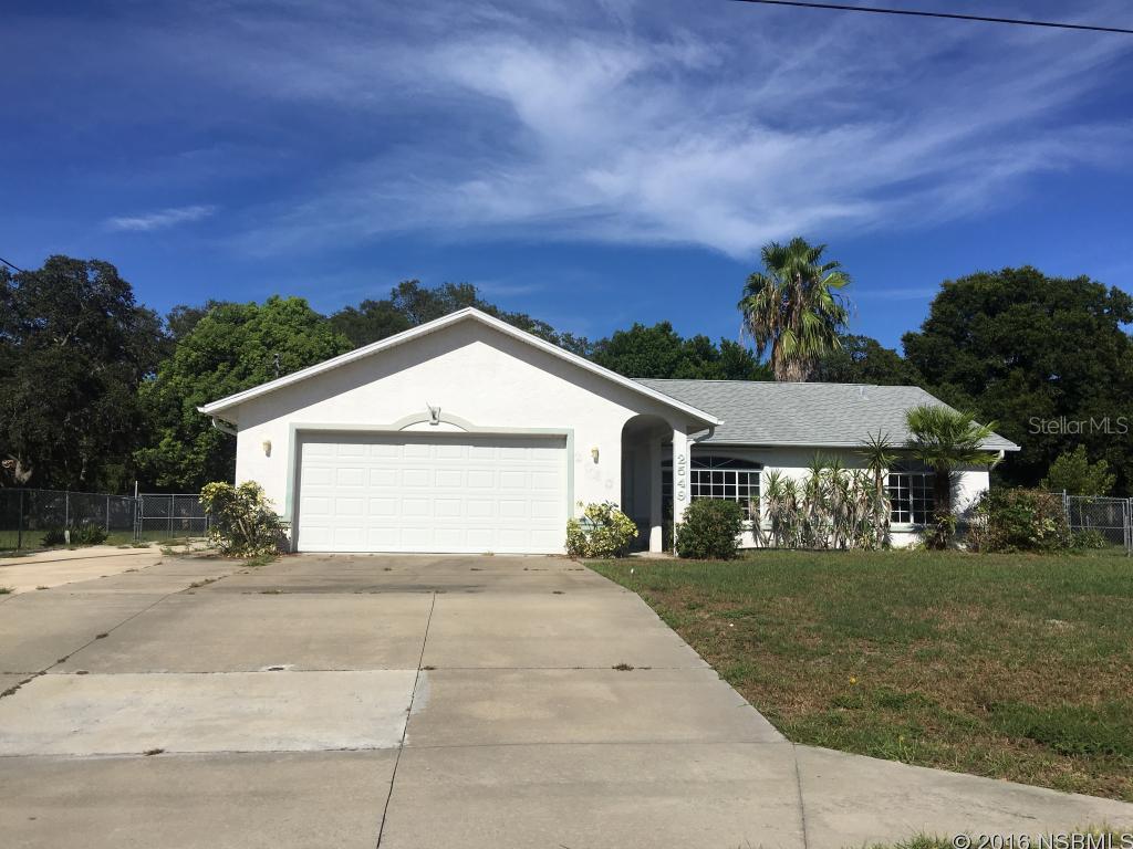 THIS HOME IS MOVE IN READY. THE HOME IS VERY CENTRALLY LOCATED AND HAS EASY ACCESS TO MAIN ROADS. WALK TO ROSE BAY FOR FISHING OR TO THE AIRPORT AND SPORTS FIELDS. THE HOME FEATURES AN INGROUND SCREENED POOL. THE HOME FEATURES A SPLIT PLAN. THE AREA HAS A BOAT RAMP VERY CLOSE.