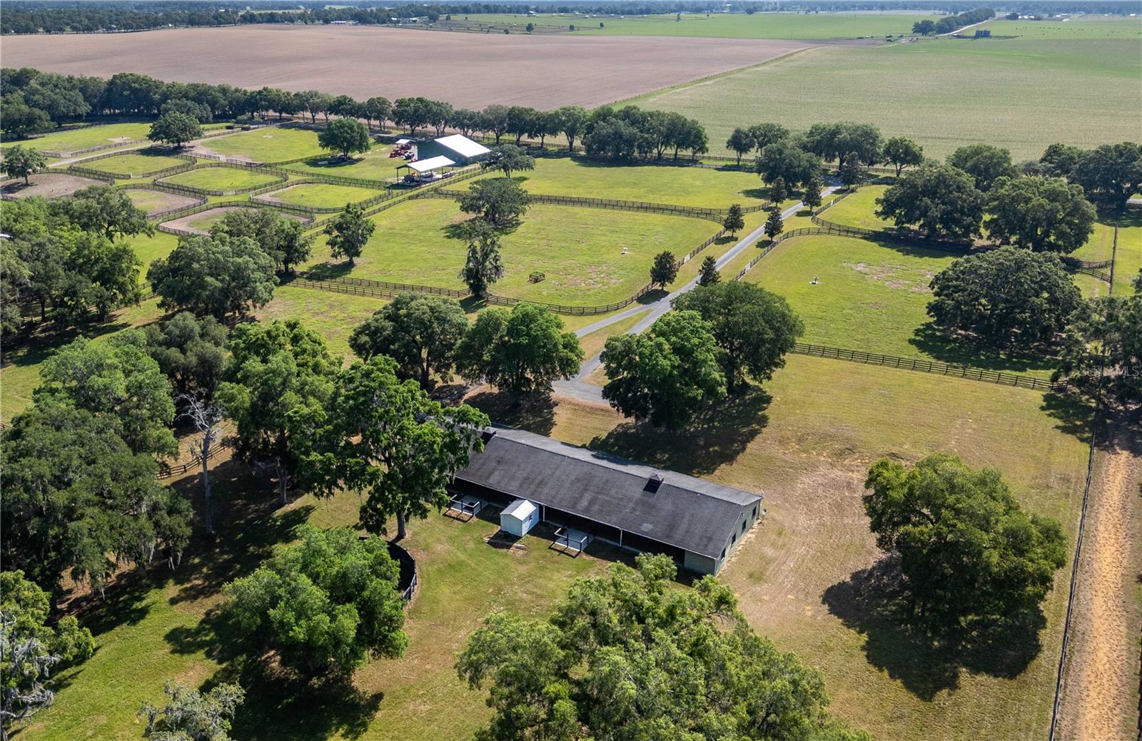 OAKRIDGE EQUINE CENTER 09 - Residential