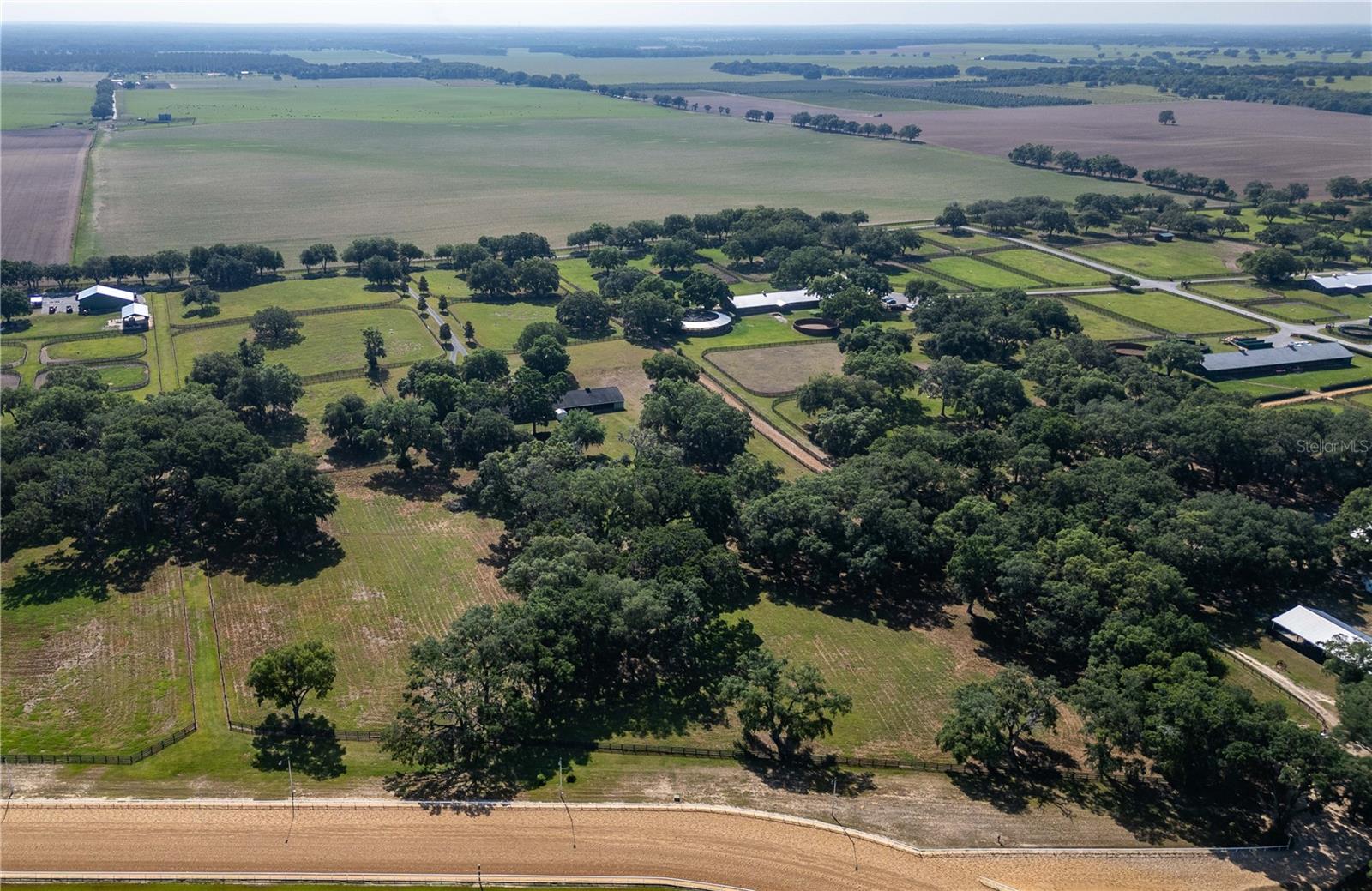OAKRIDGE EQUINE CENTER 09 - Residential
