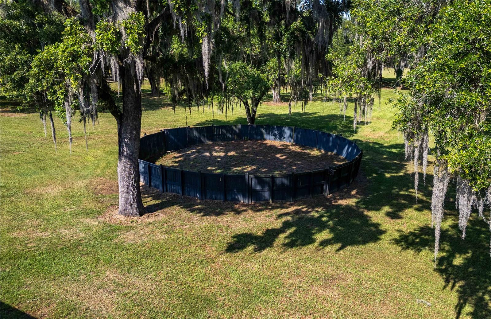OAKRIDGE EQUINE CENTER 09 - Residential