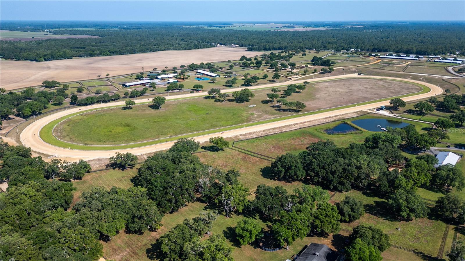 OAKRIDGE EQUINE CENTER 09 - Residential