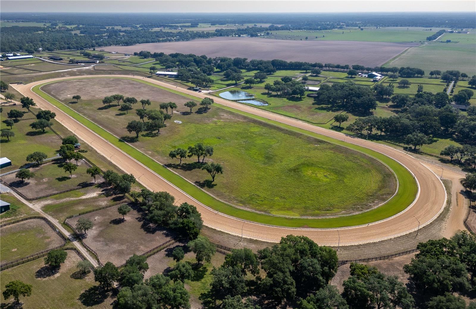 OAKRIDGE EQUINE CENTER 09 - Residential