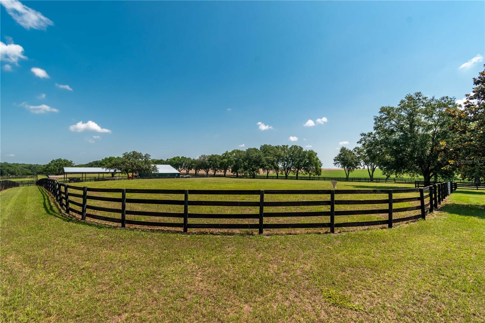 OAKRIDGE EQUINE CENTER 09 - Residential
