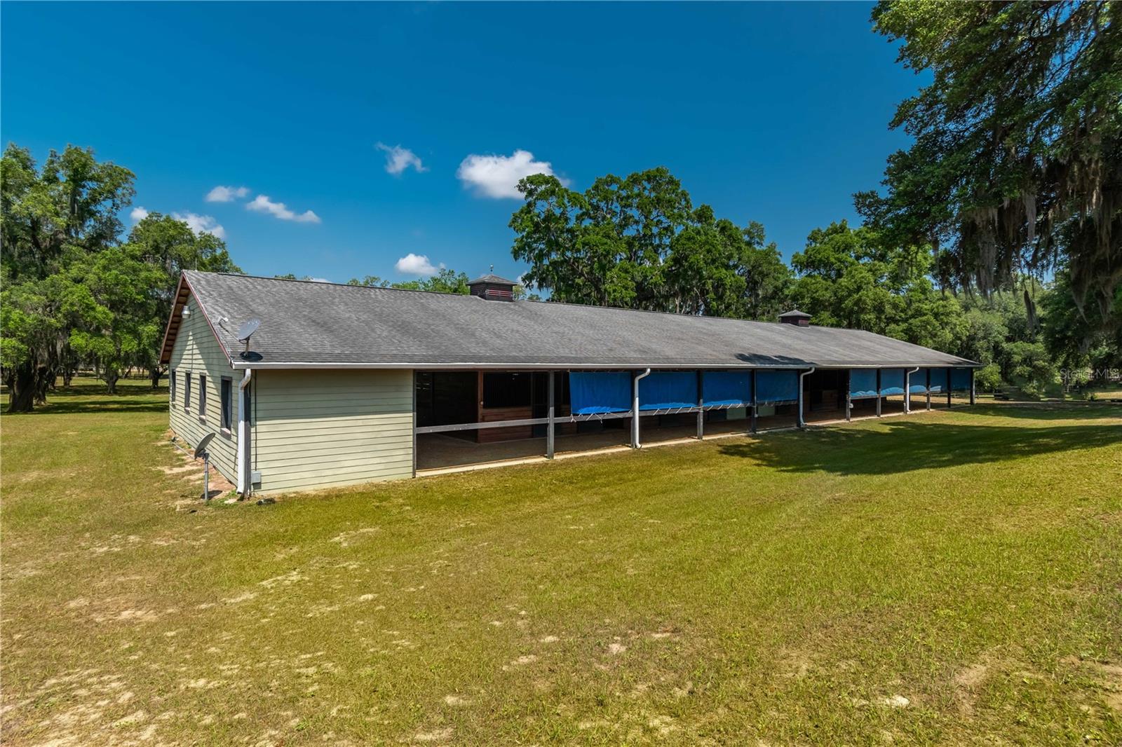 OAKRIDGE EQUINE CENTER 09 - Residential