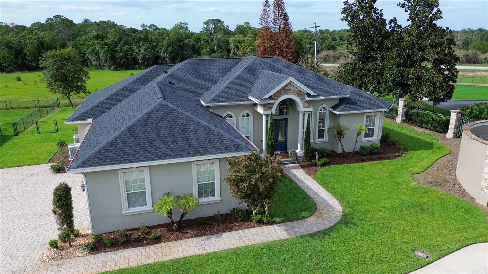 HIDDEN CREEK - Residential