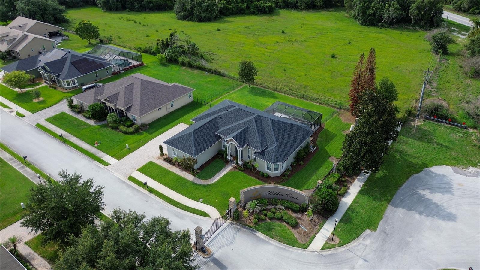 HIDDEN CREEK - Residential