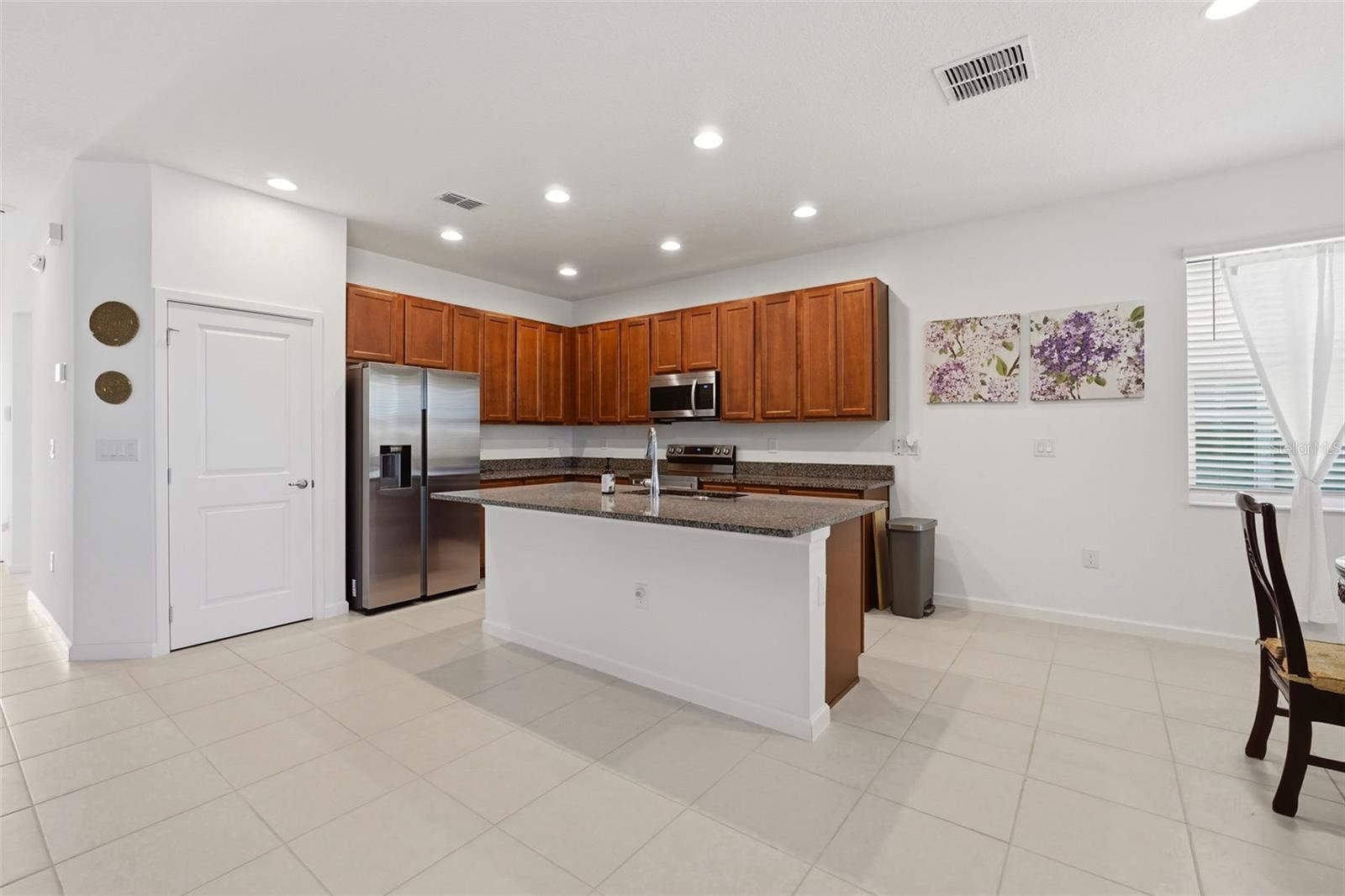 BELLAVIDA PH 2C - Residential
