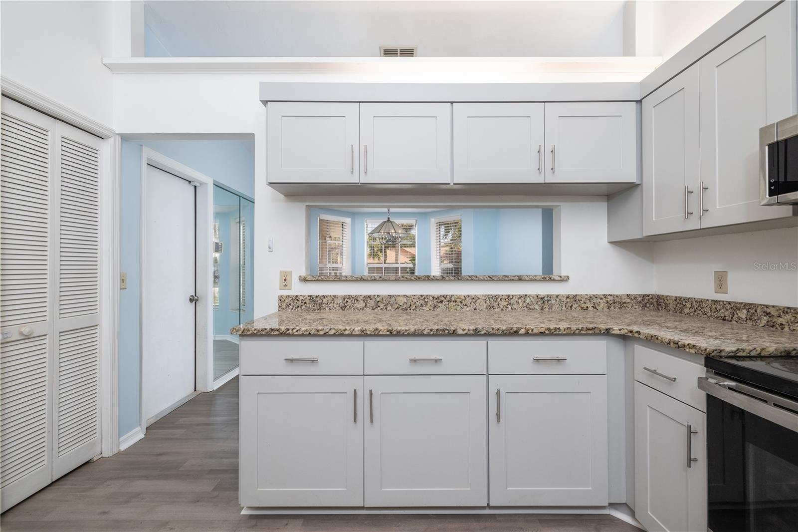 WOODLAKE - Residential