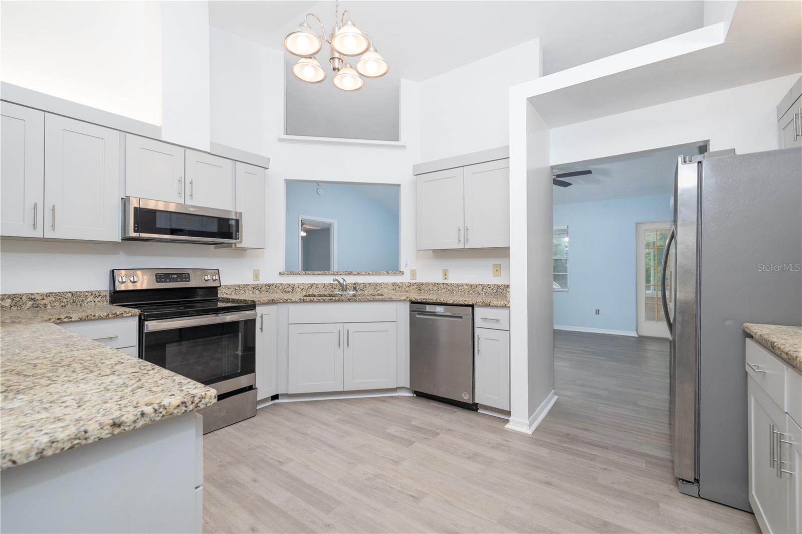 WOODLAKE - Residential