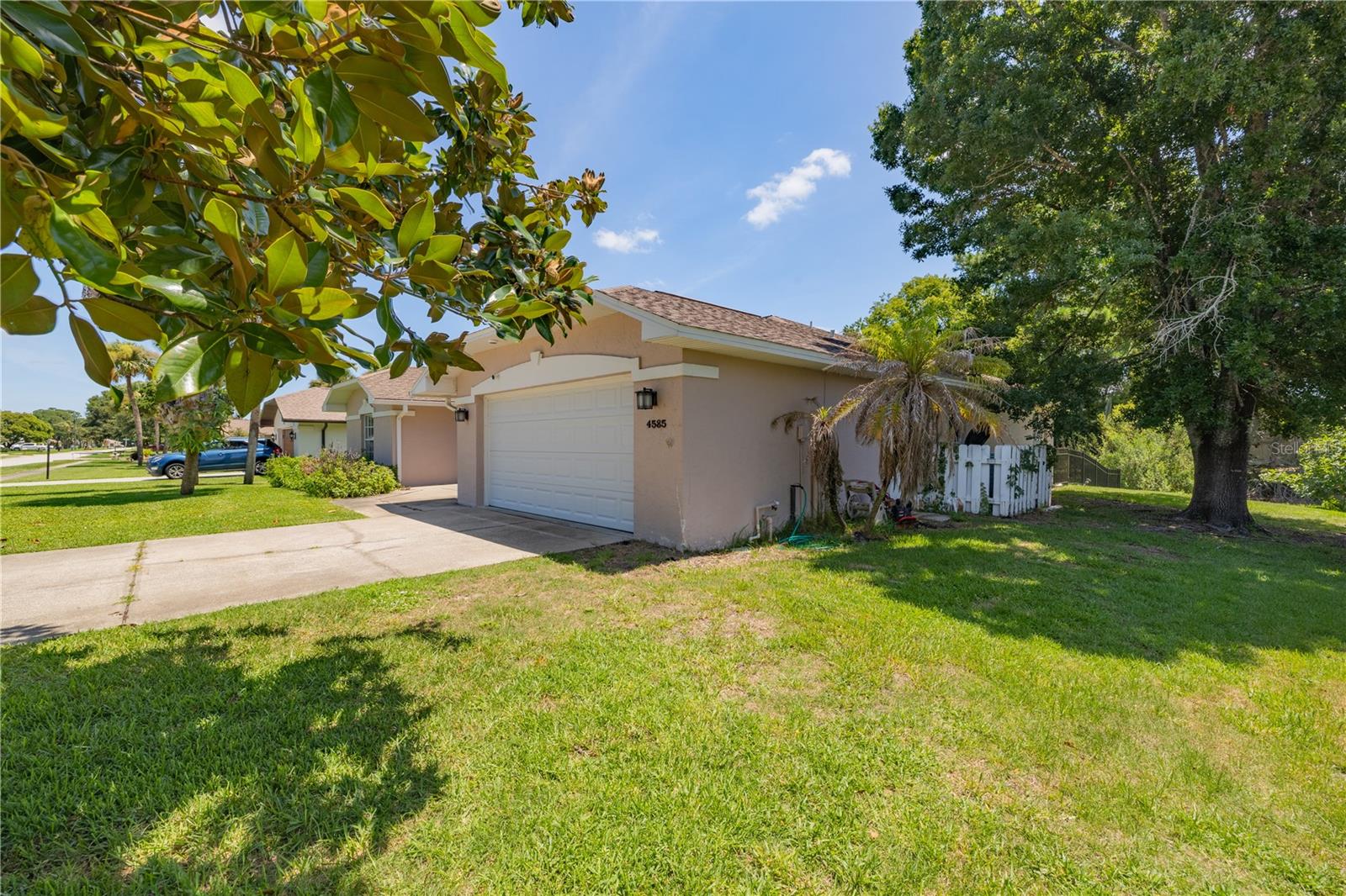 WOODLAKE - Residential