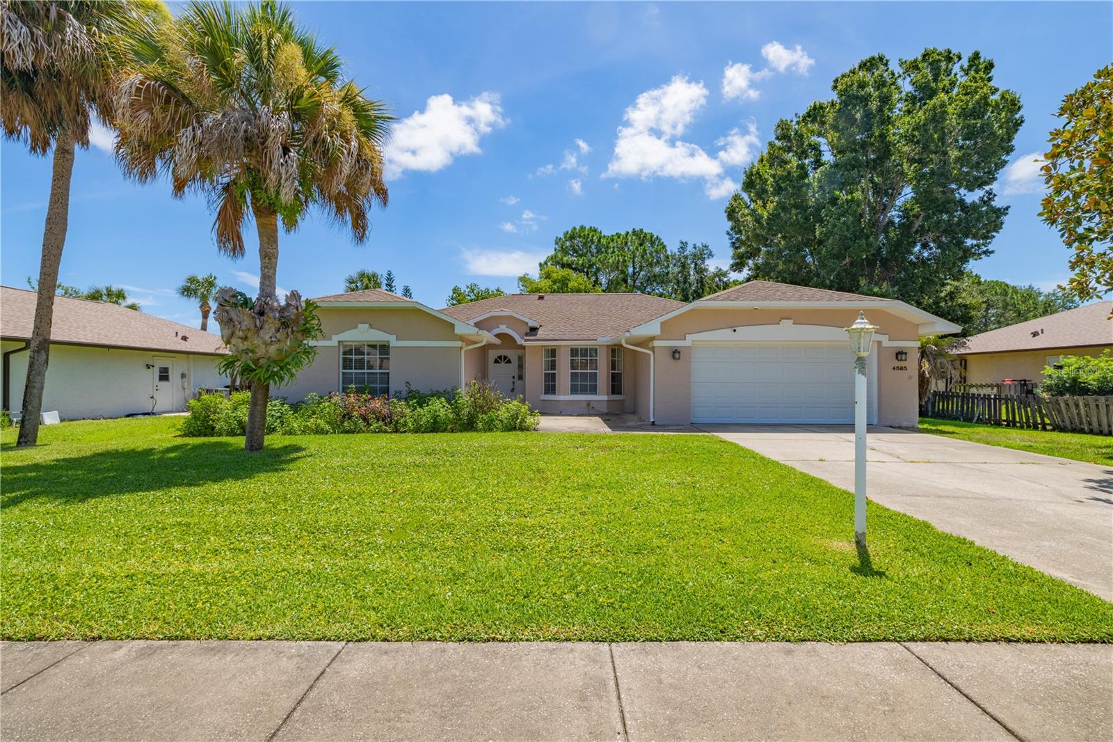 WOODLAKE - Residential