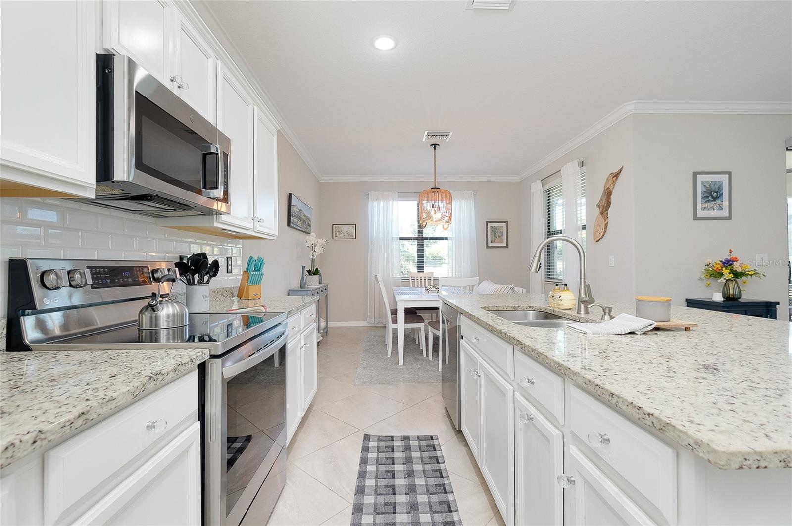 SARASOTA NATIONAL PH 13-B - Residential