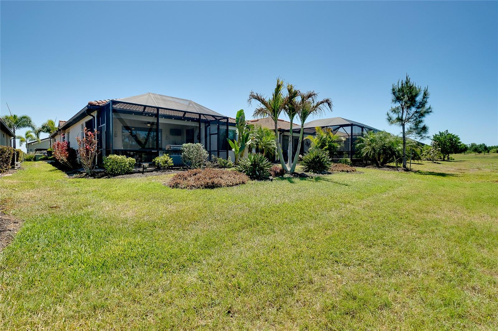 SARASOTA NATIONAL PH 13-B - Residential