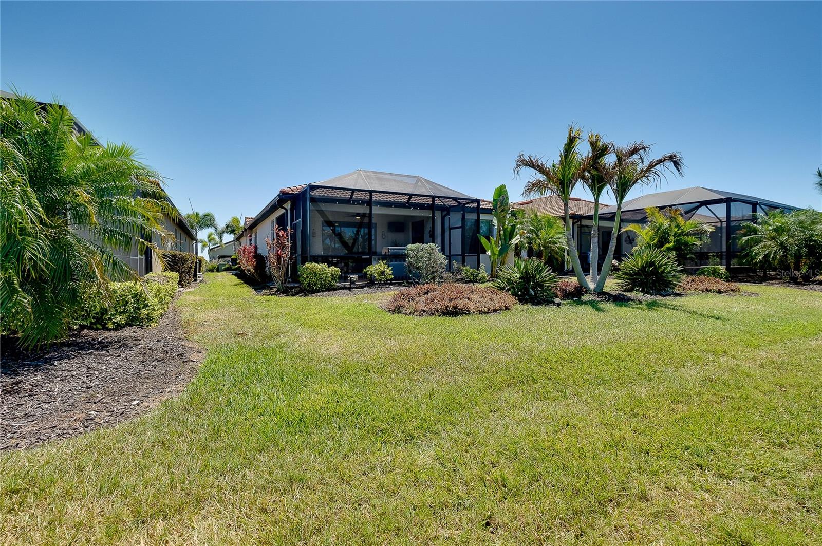 SARASOTA NATIONAL PH 13-B - Residential