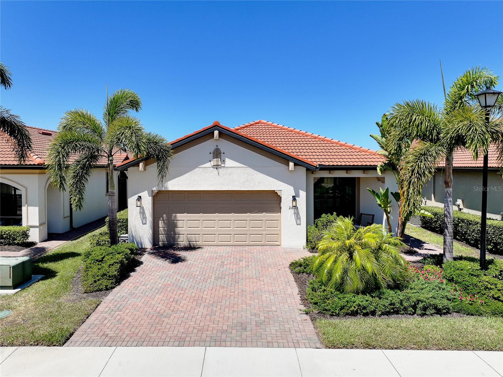 SARASOTA NATIONAL PH 13-B - Residential