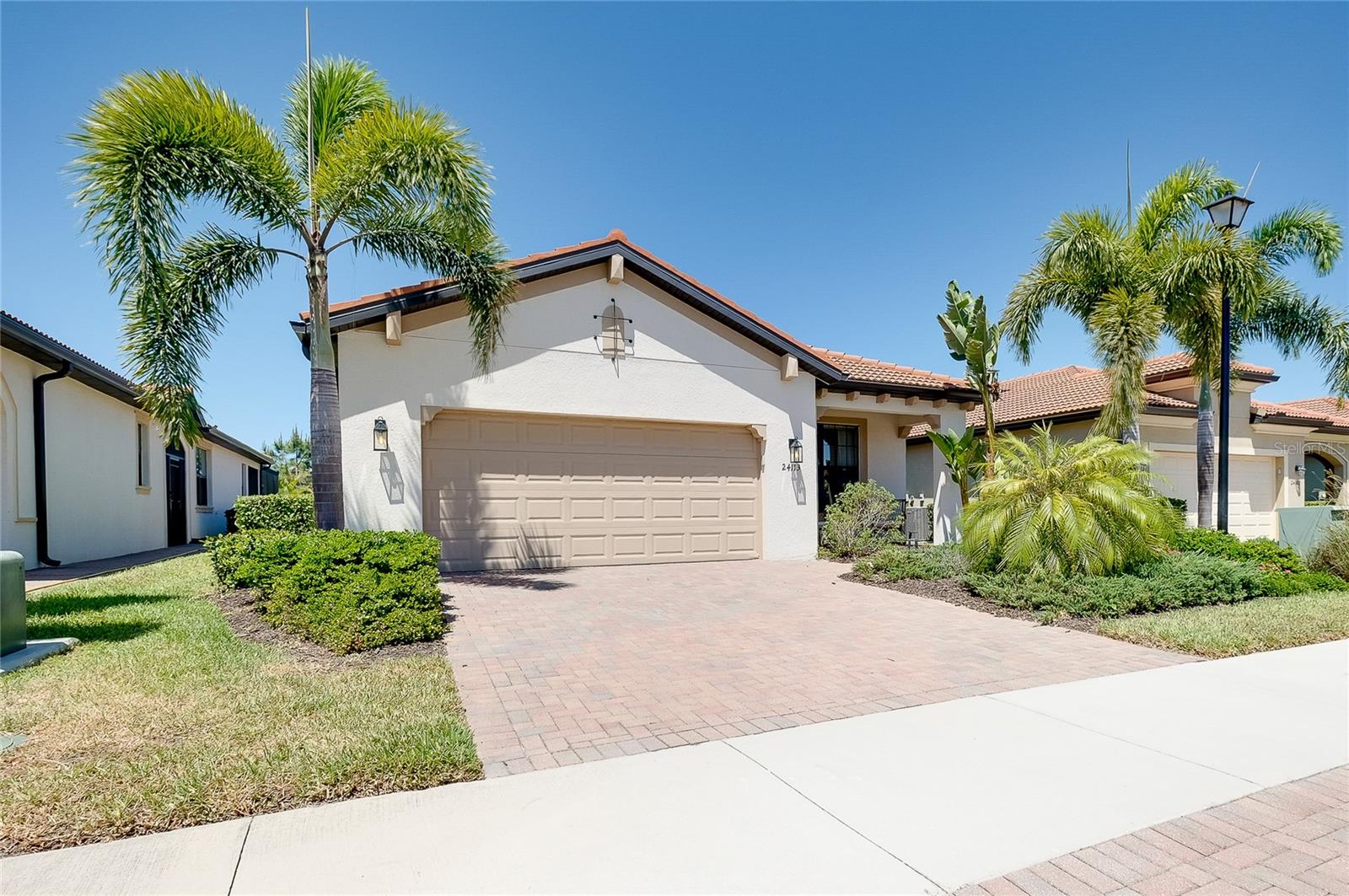 SARASOTA NATIONAL PH 13-B - Residential