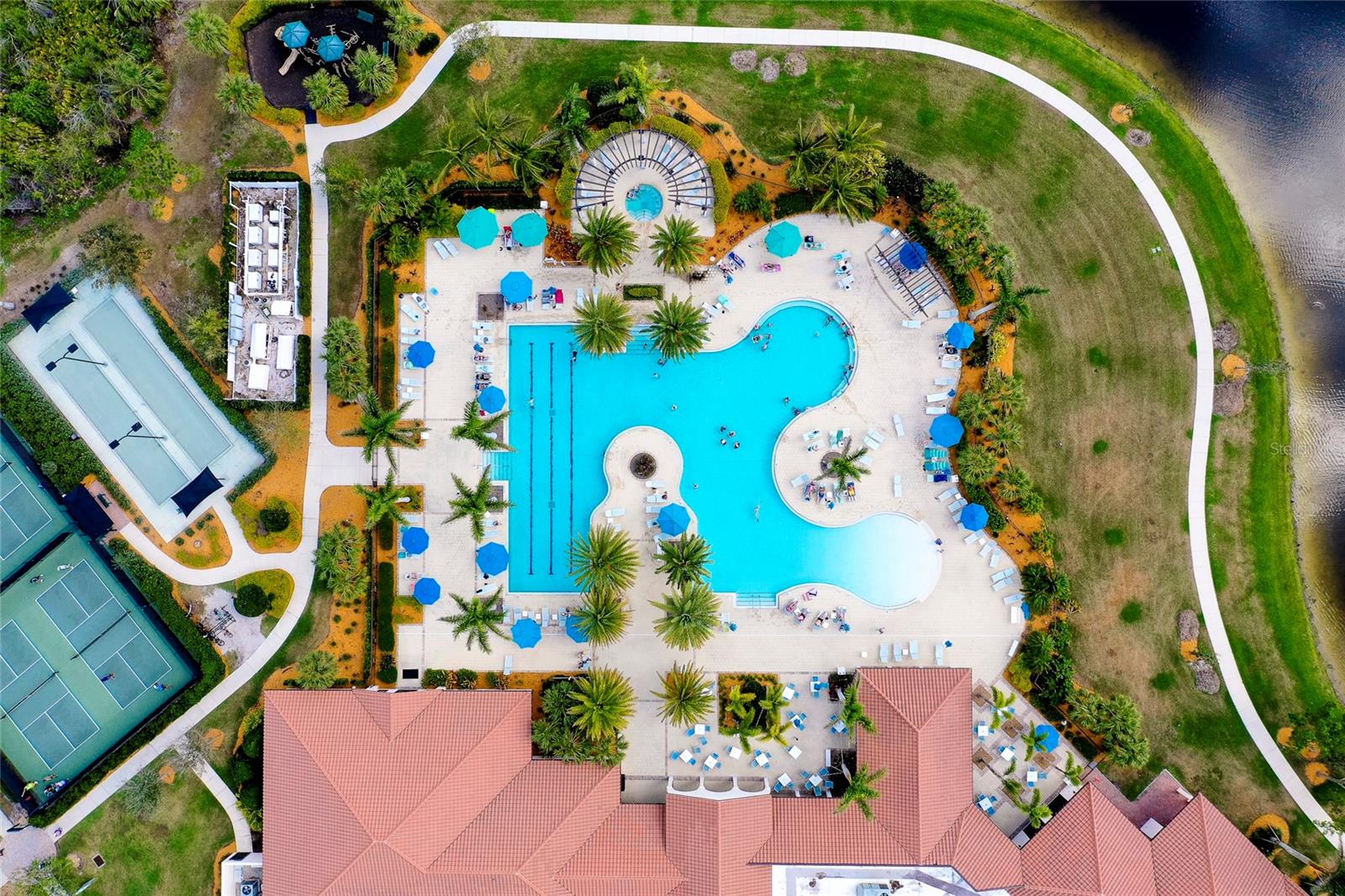 SARASOTA NATIONAL PH 13-B - Residential