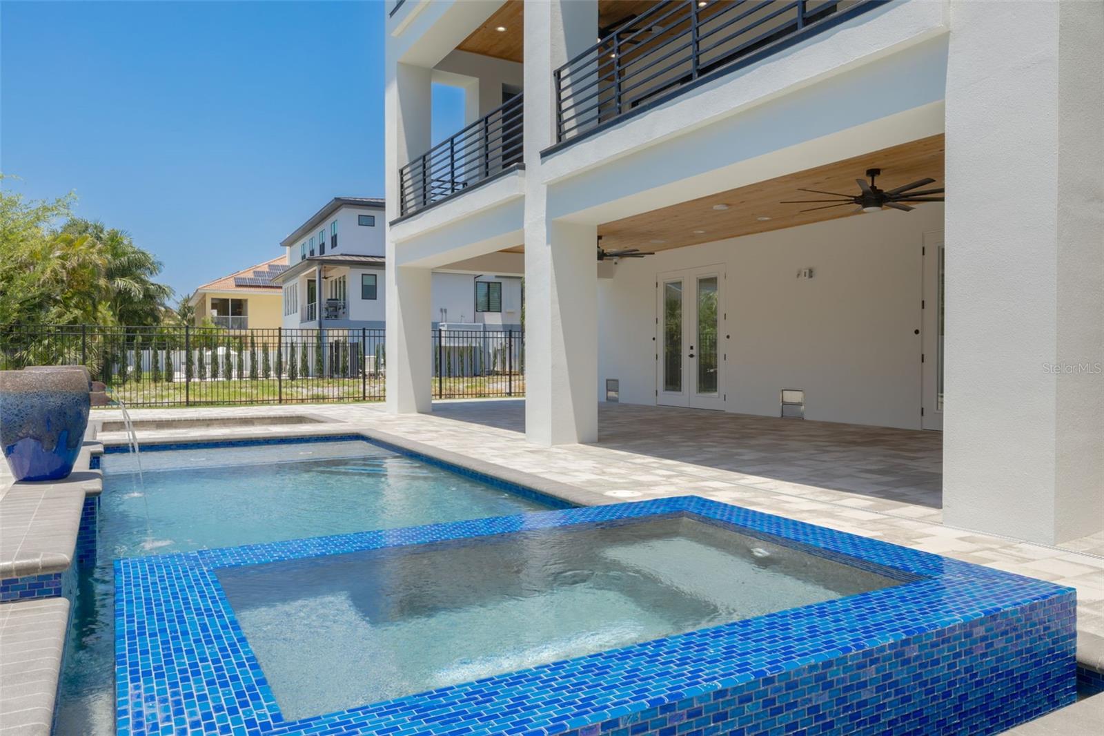 KIPP'S COLONY ESTATES AT PASADENA YACHT/COUNTRY CL - Residential