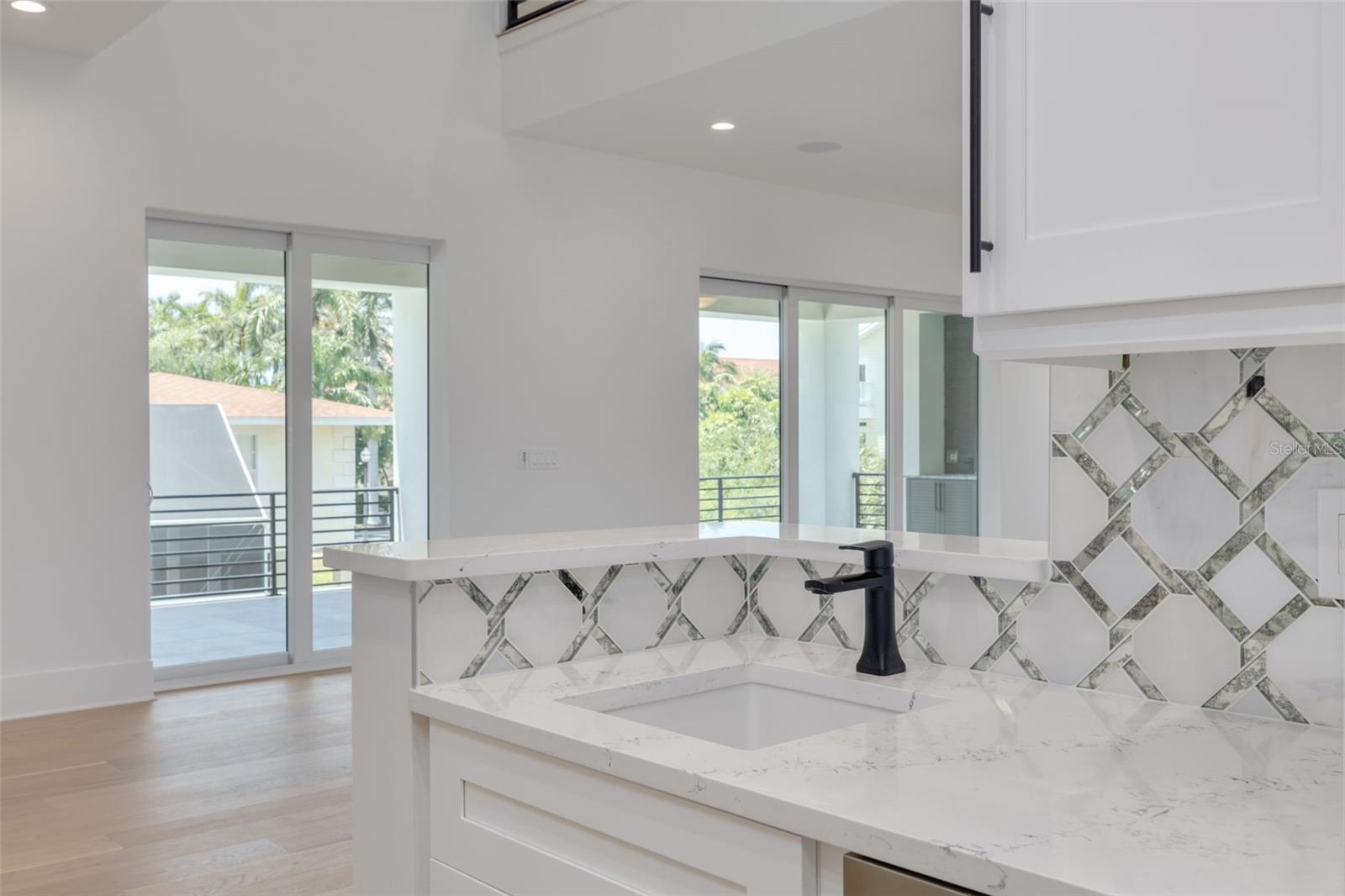 KIPP'S COLONY ESTATES AT PASADENA YACHT/COUNTRY CL - Residential