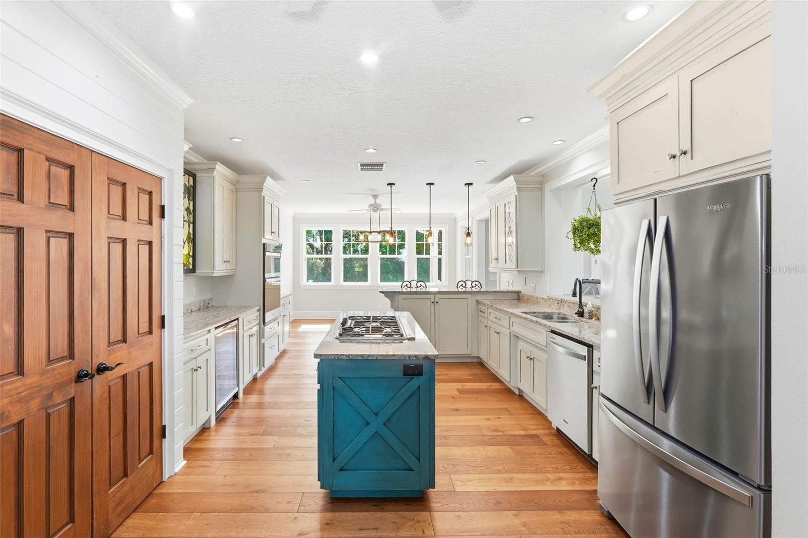 SUNSET SETTLE - Residential