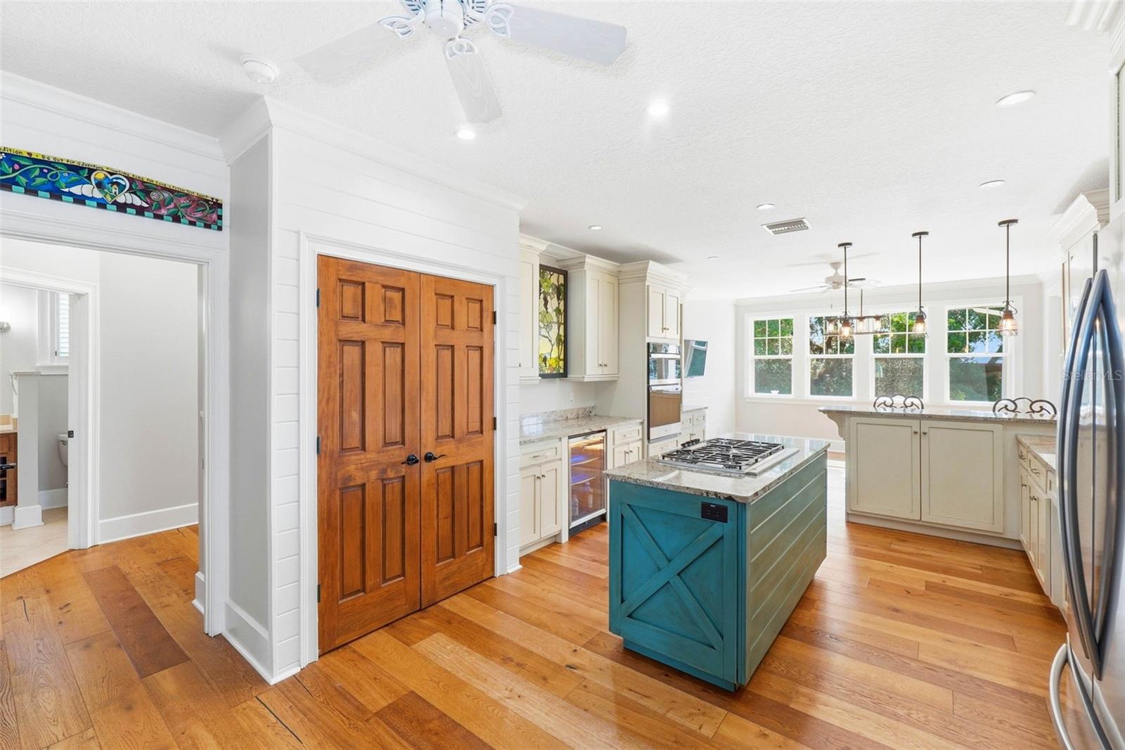 SUNSET SETTLE - Residential
