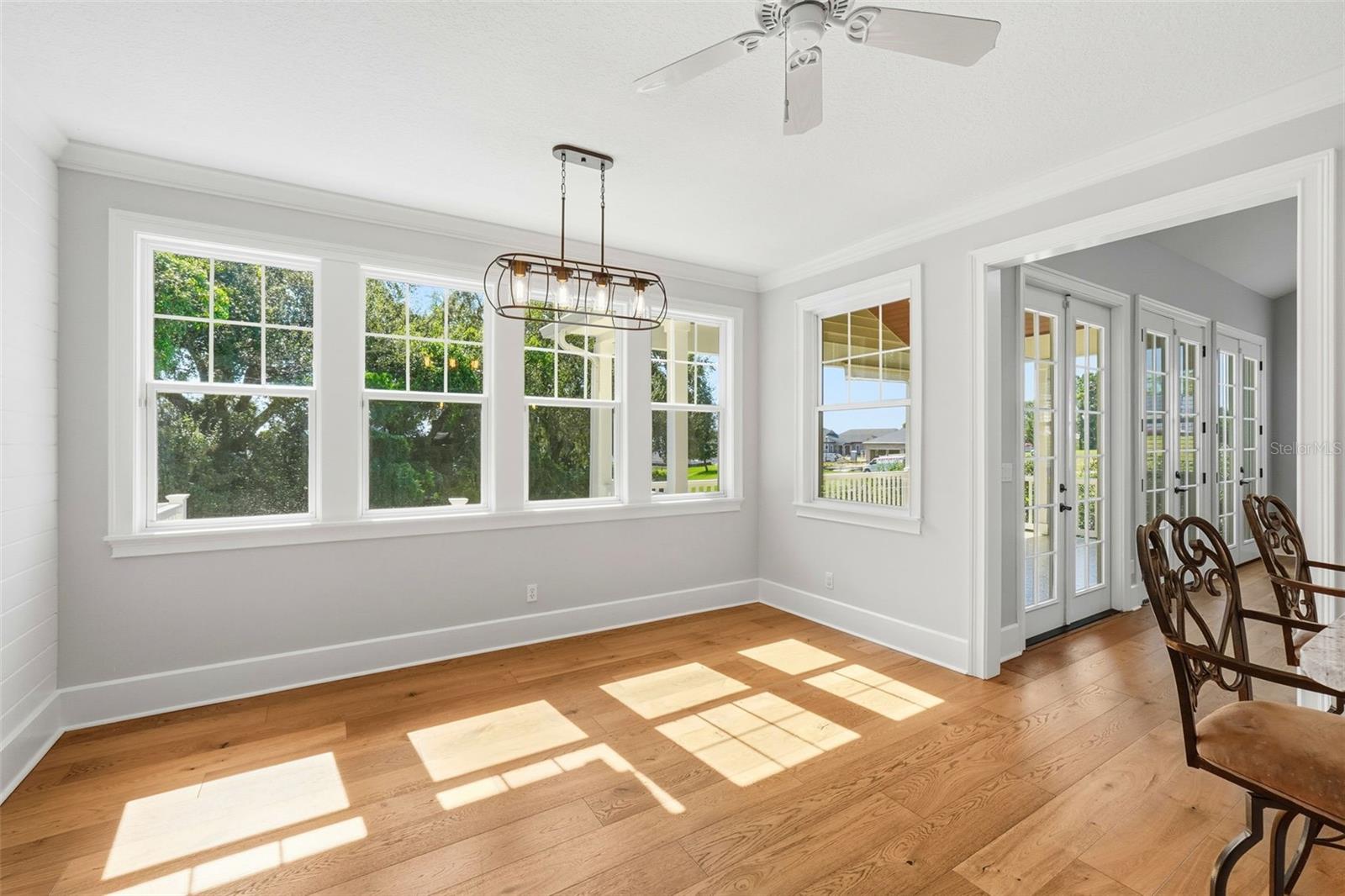 SUNSET SETTLE - Residential