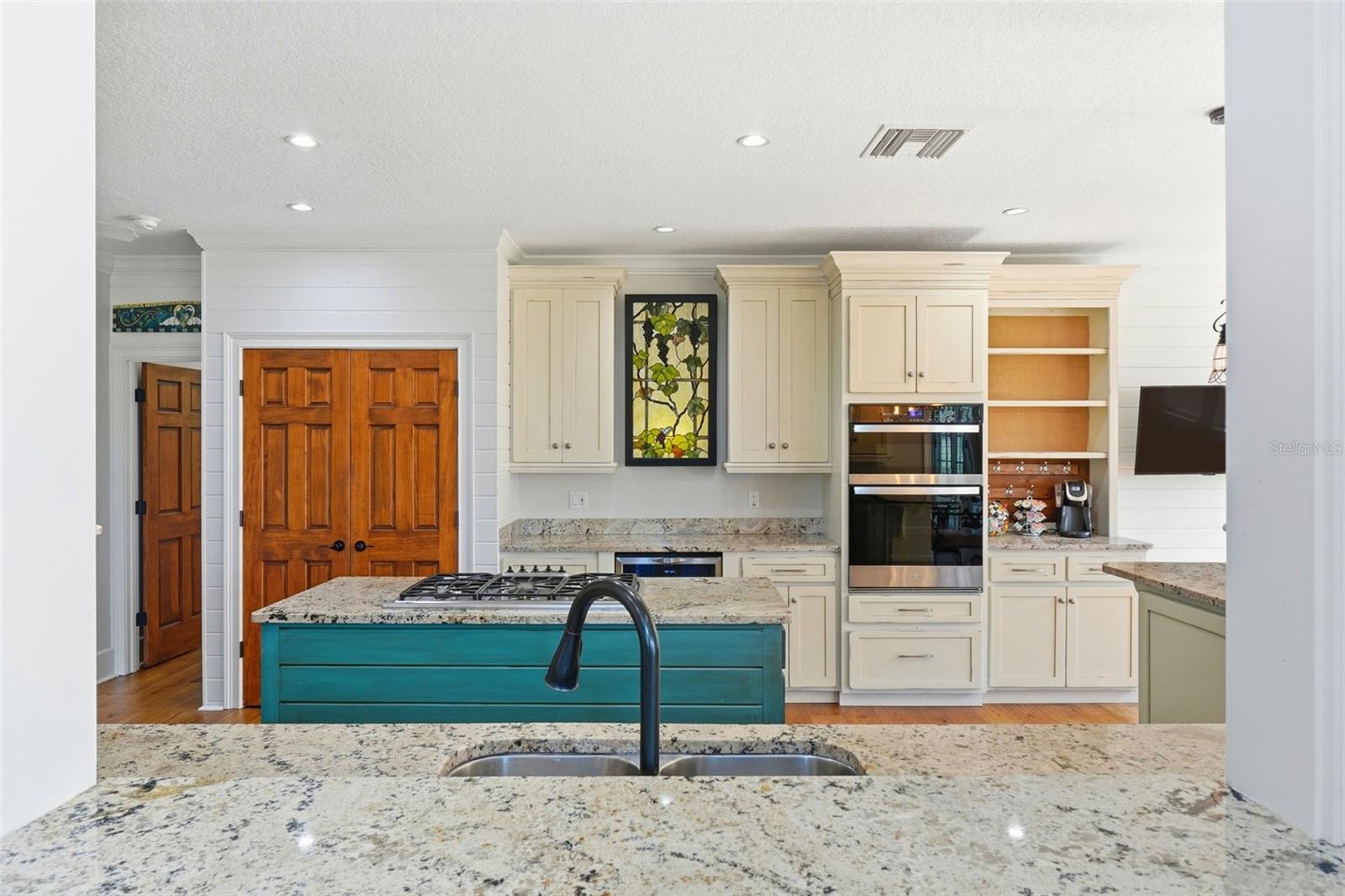 SUNSET SETTLE - Residential
