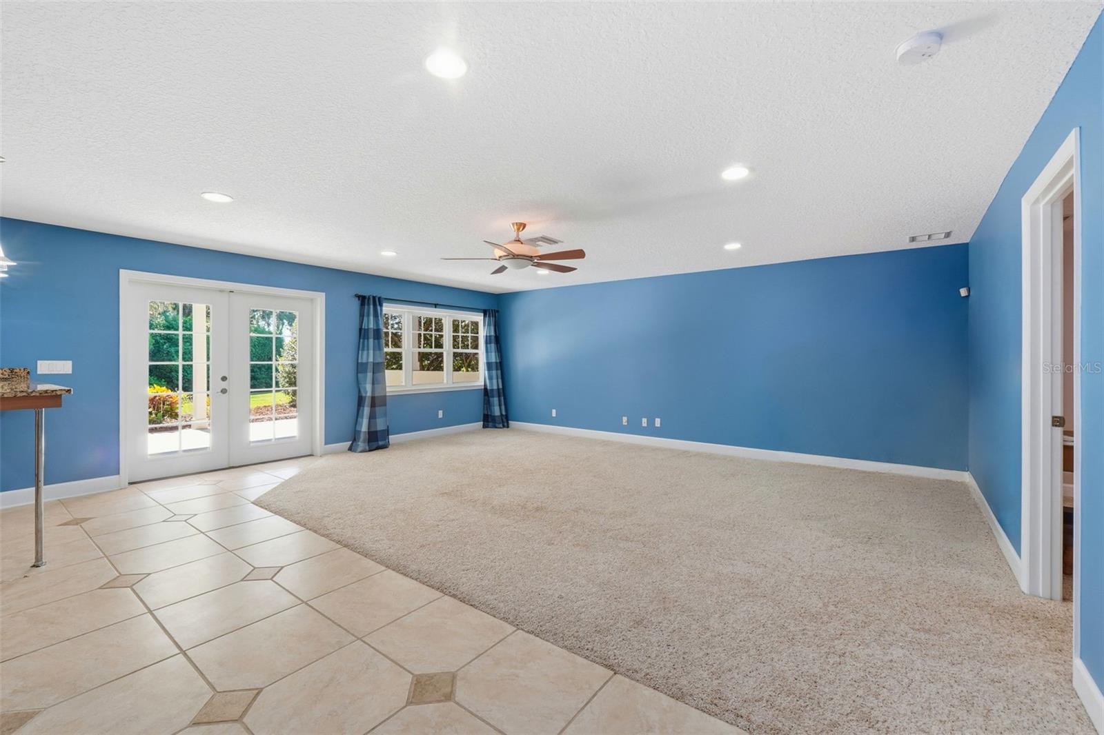 SUNSET SETTLE - Residential